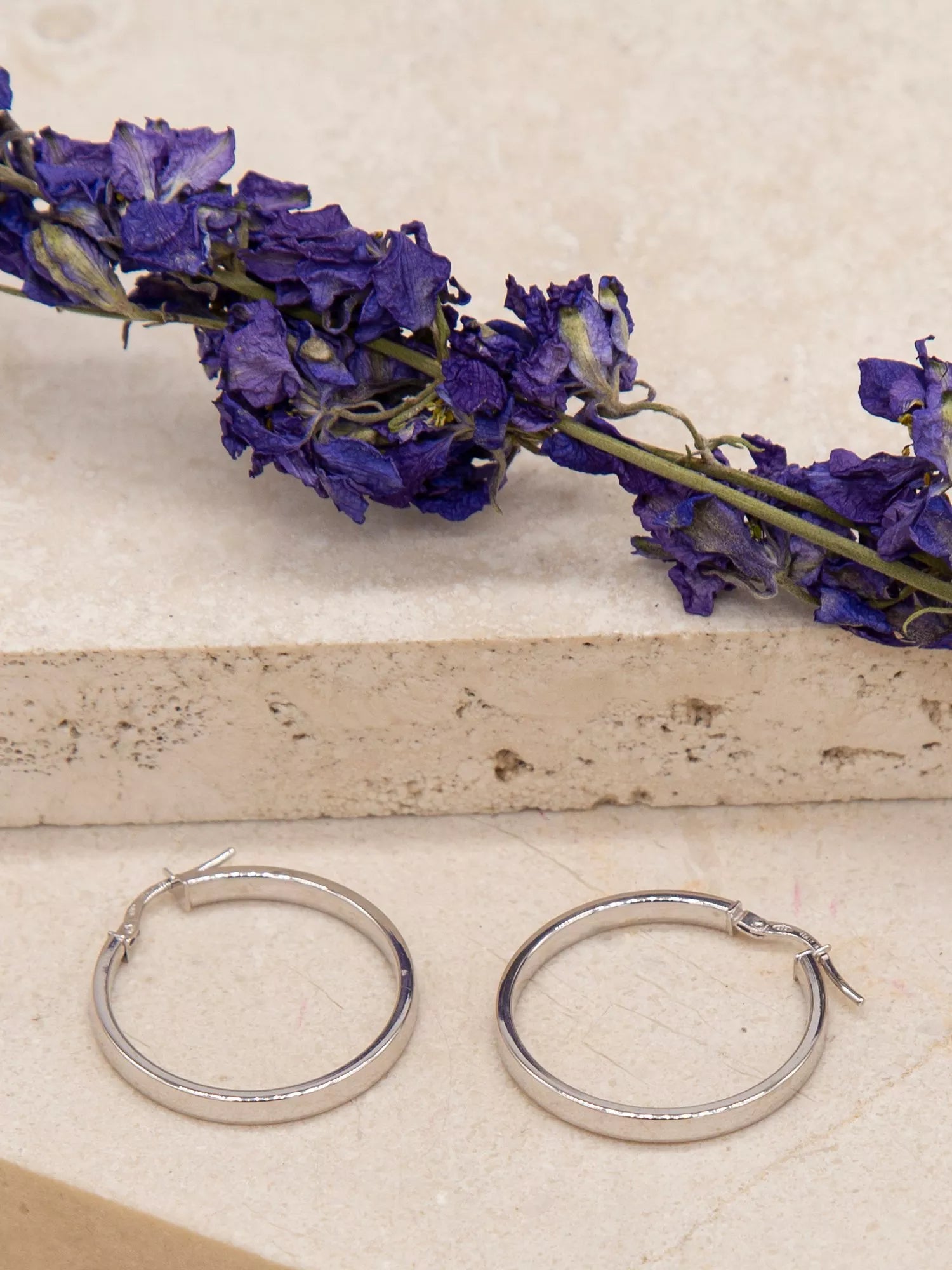 IBB 9ct white gold hoop earrings 3cm (British brand)