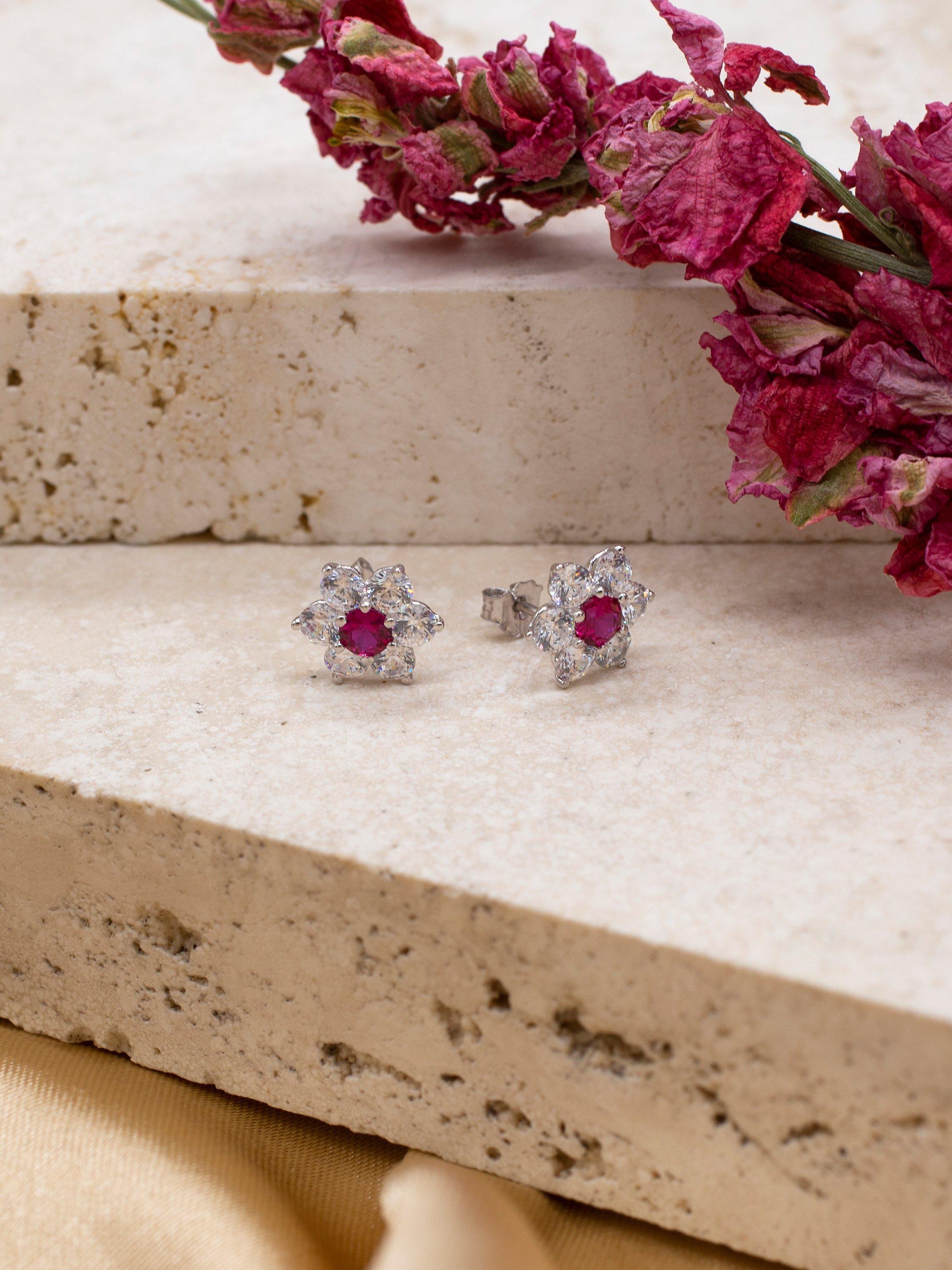 IBB 9ct white gold flower cluster stud earrings 10mm, imported from the UK