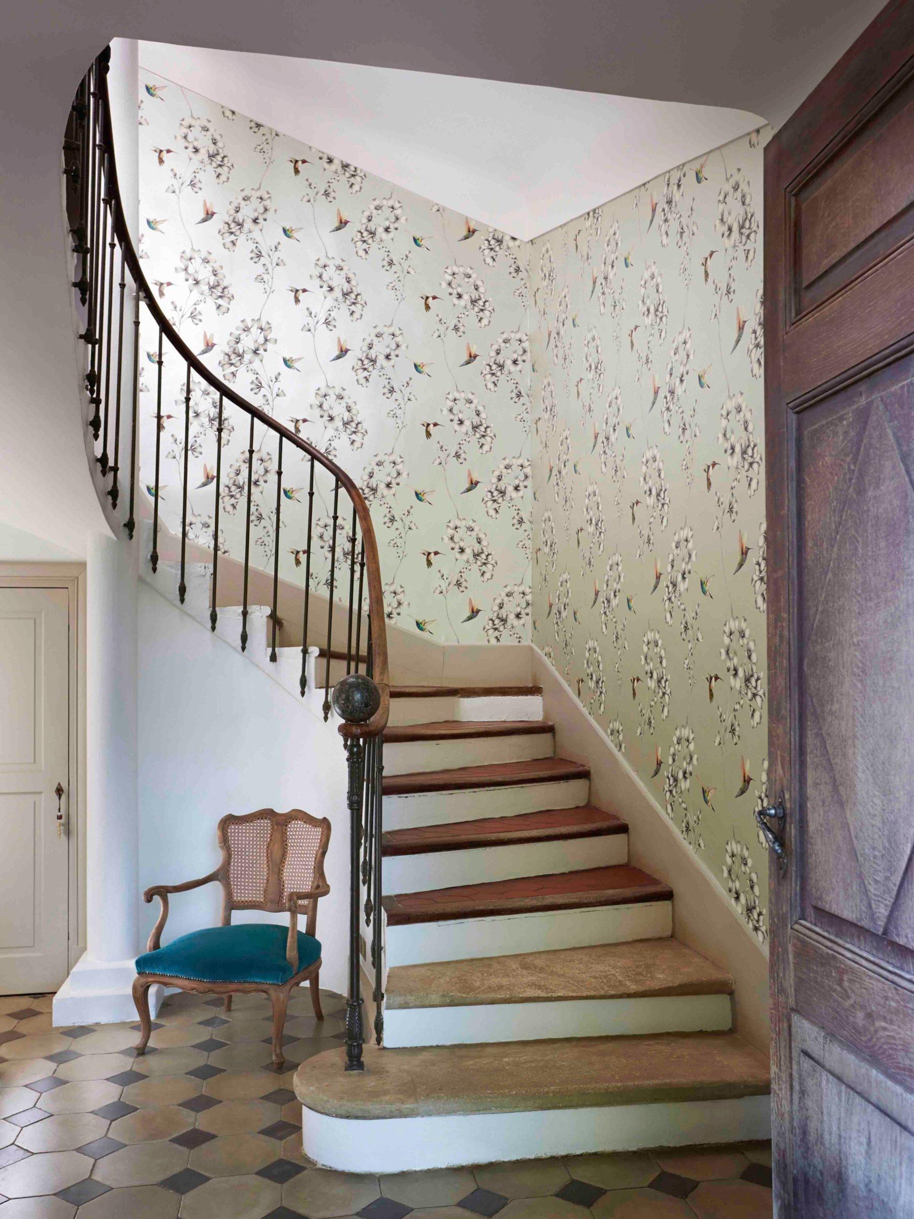 Harlequin Amazilia wallpaper, UK version