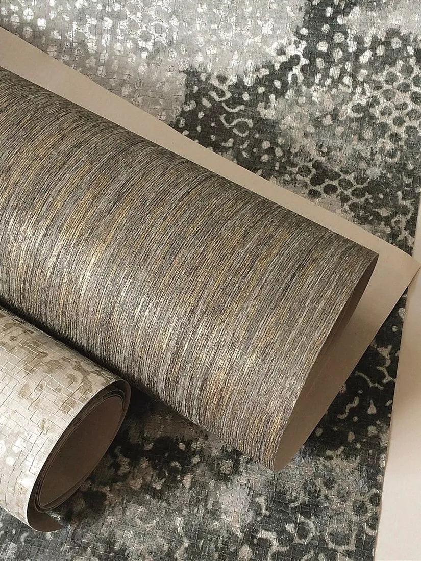 Designers Guild Dhari wallpaper - British product