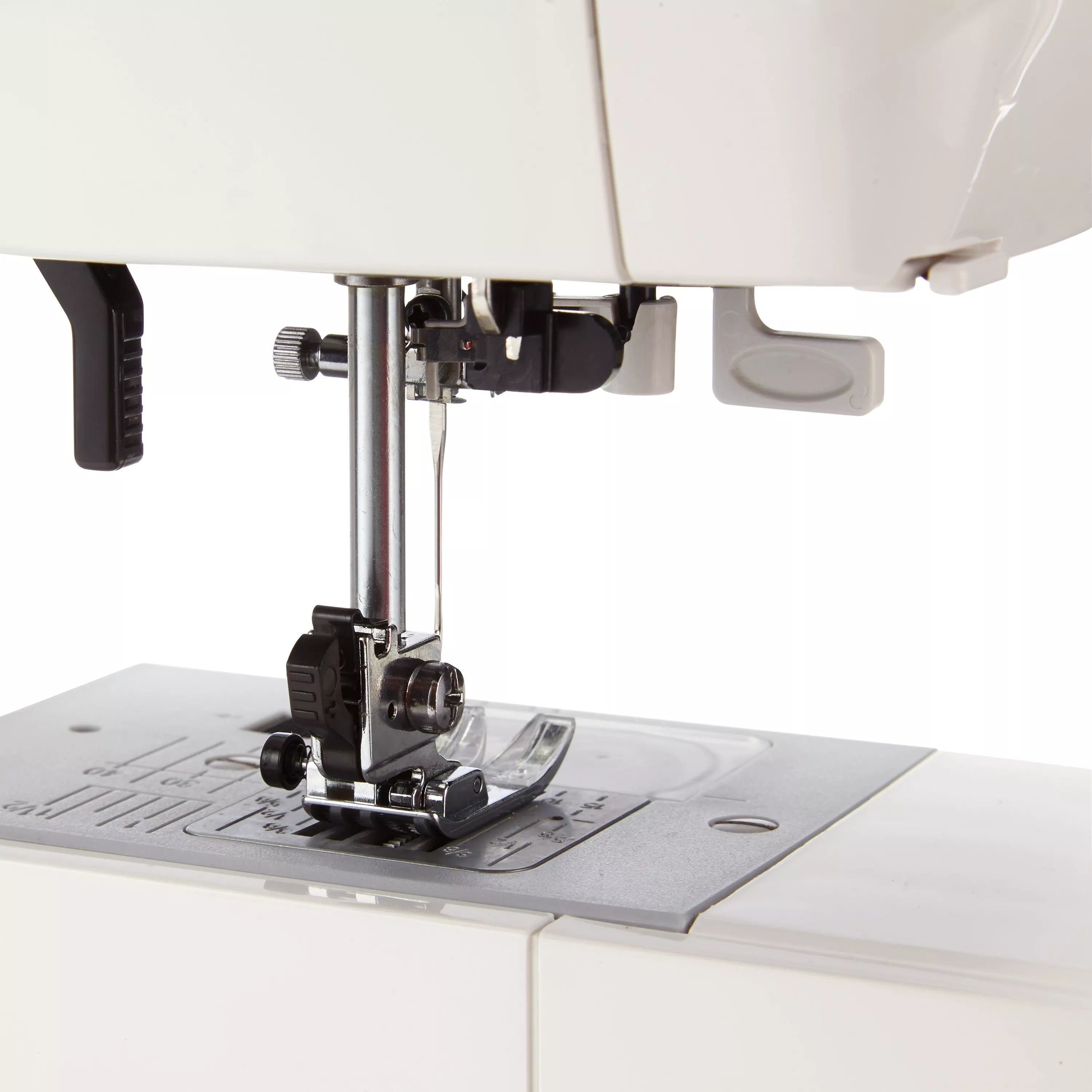 Janome 5030 computerised sewing machine white - British product