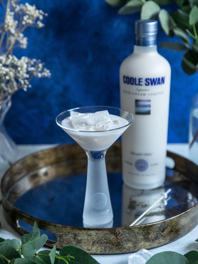 John Lewis Coole Swan Irish Cream Liqueur Minis 3 x 50ml- Kjøp online hos McGrocer