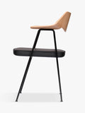 Case Robin Day 675 chair walnut veneer leather, imported from the UK