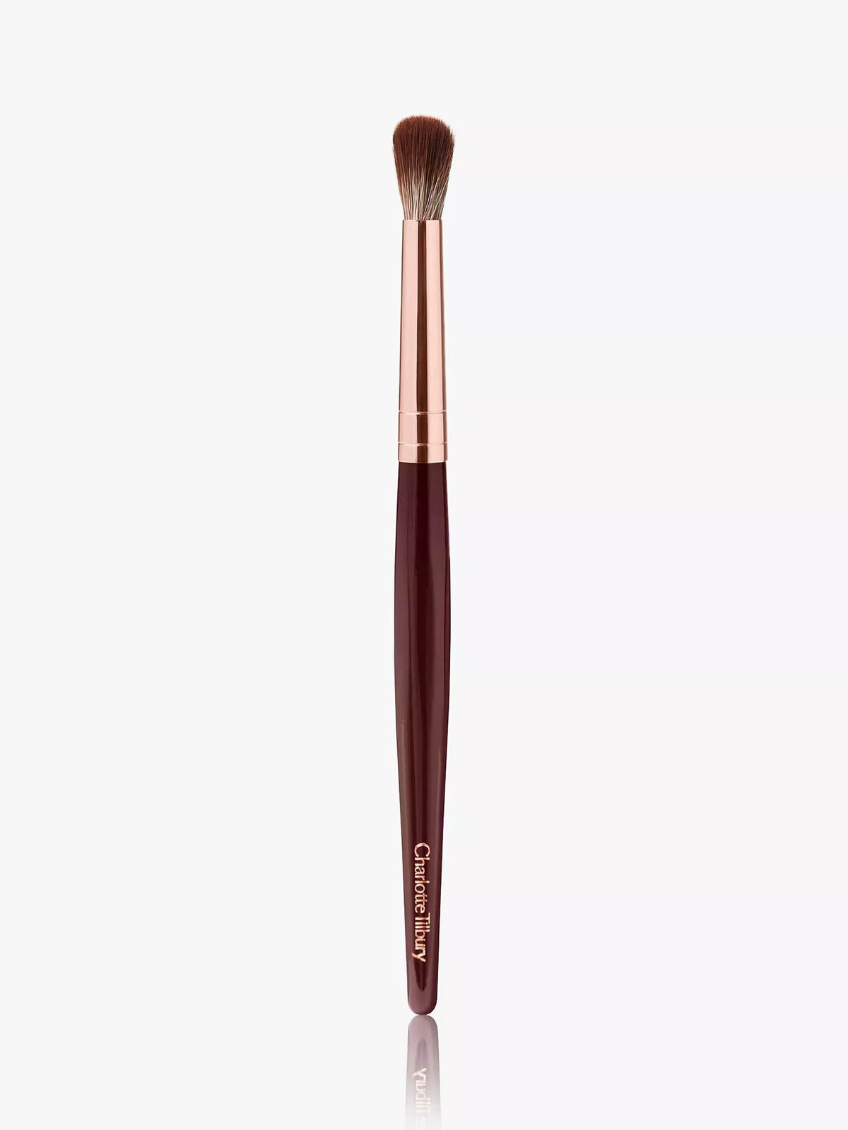 Charlotte Tilbury Eye Blender Brush - British product
