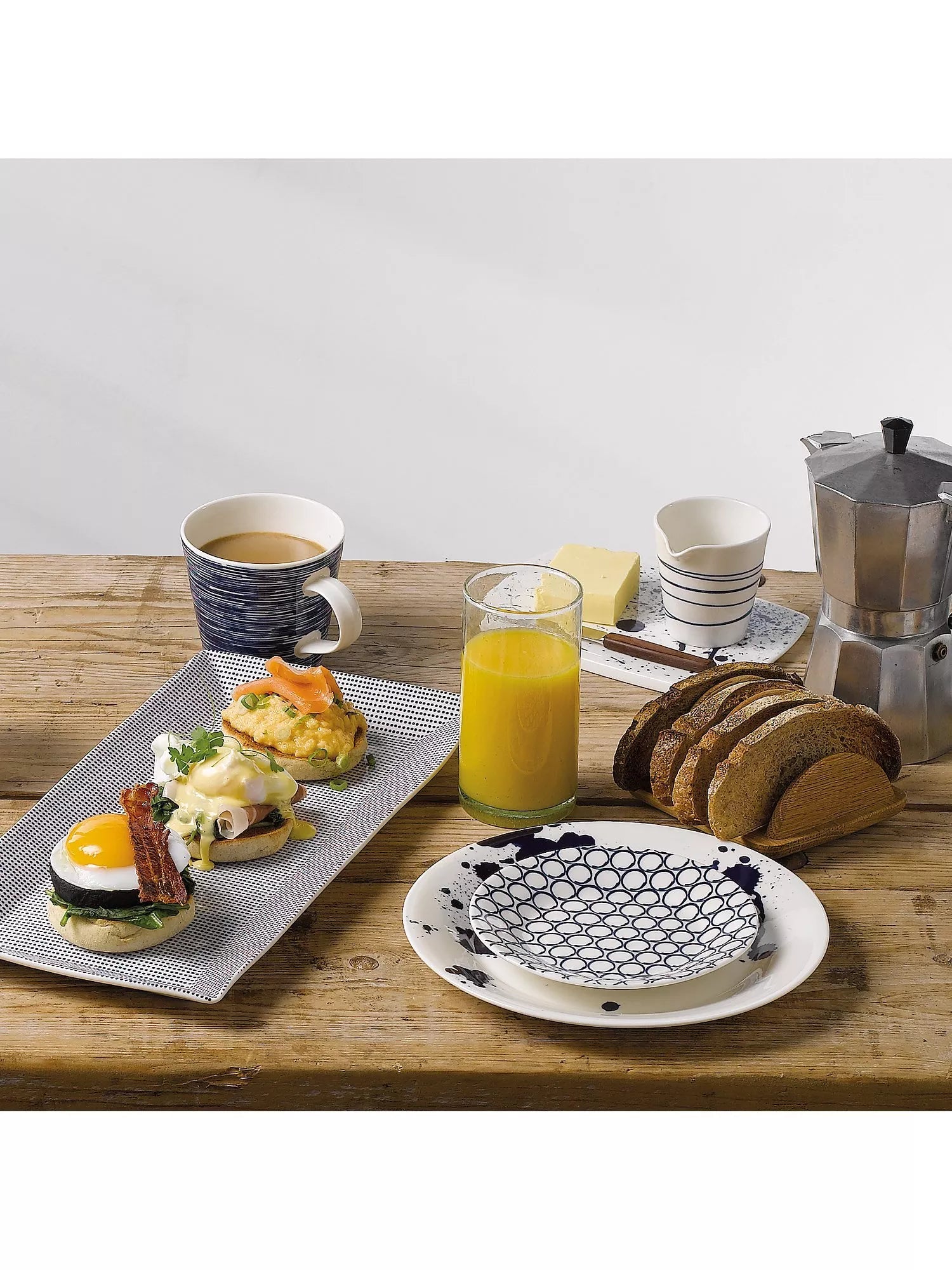 Royal Doulton Pacific Splash blue side plate 23.5cm - British product