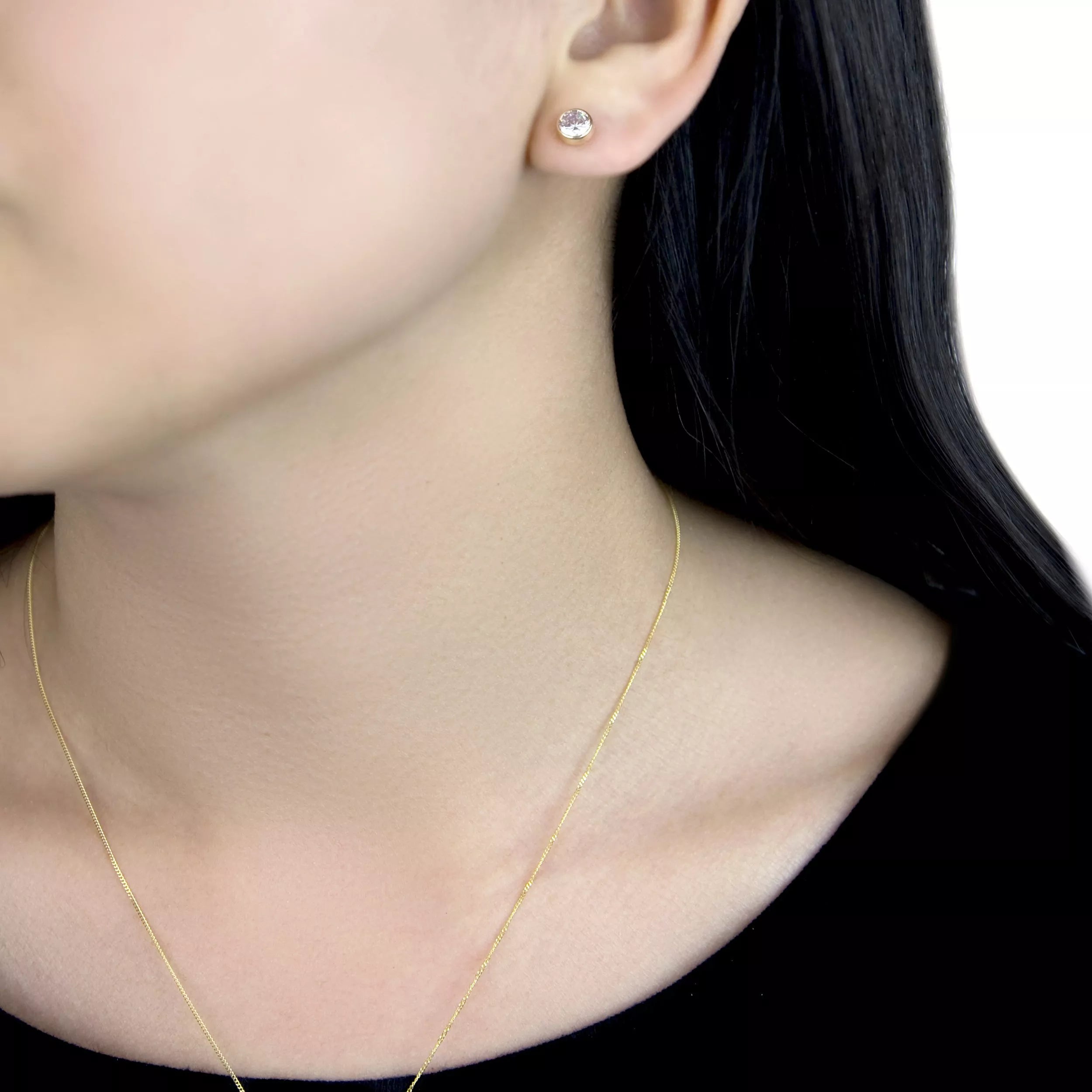 IBB 9ct yellow gold cubic zirconia jewellery set, UK version