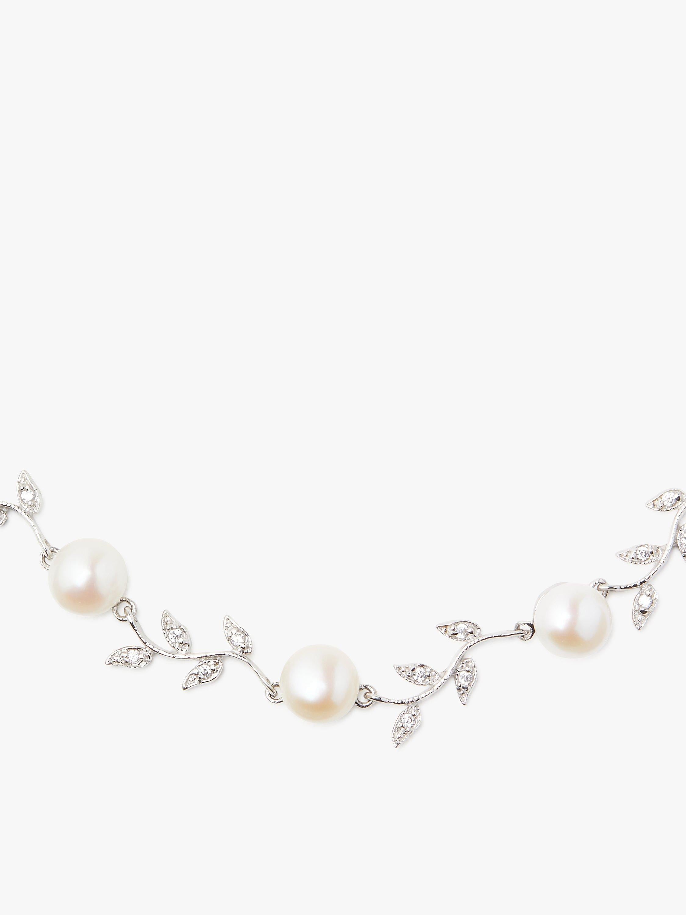Lido leaf pearl necklace in silver and white - British product