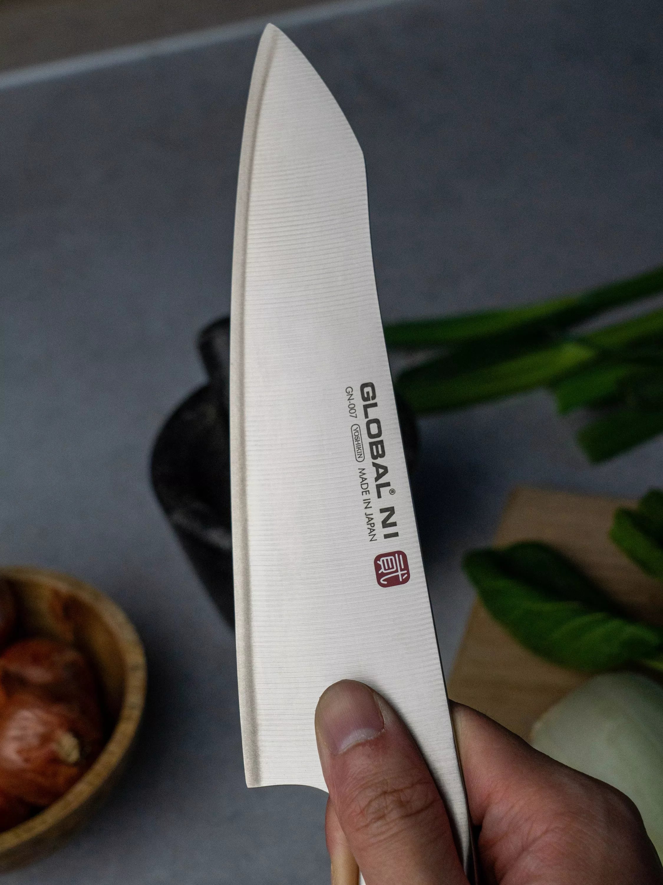 Global Japanese NI Series Santoku knife 18cm, UK version