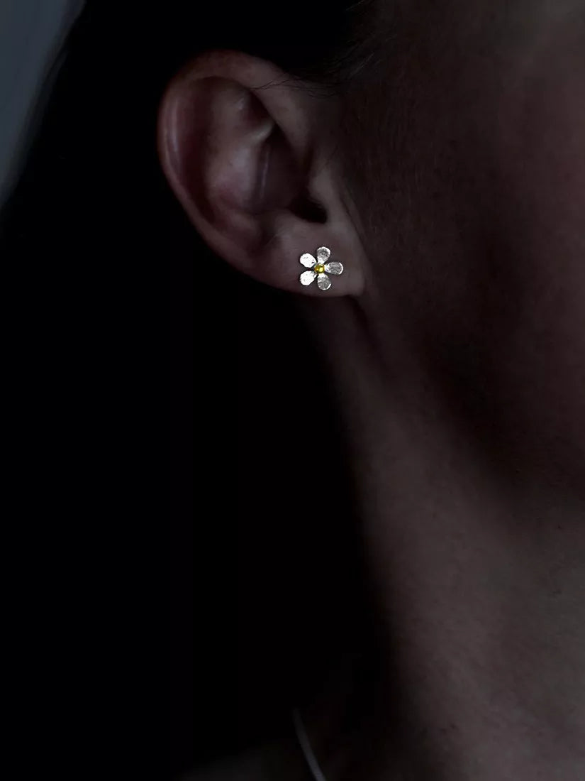 Nina B sterling silver flower stud earrings, UK version