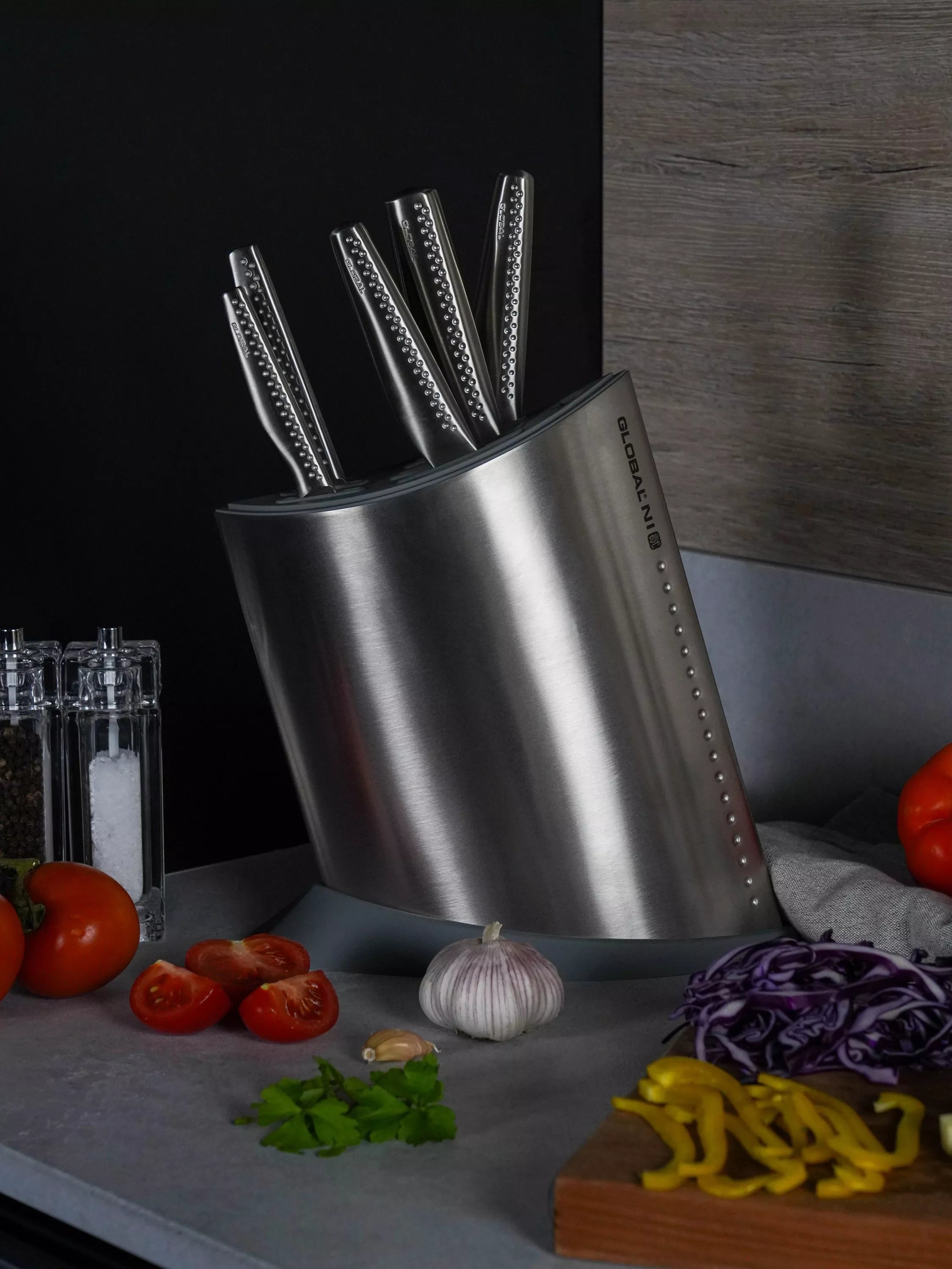 GLOBAL NI Series knife block 6 piece set (British brand)