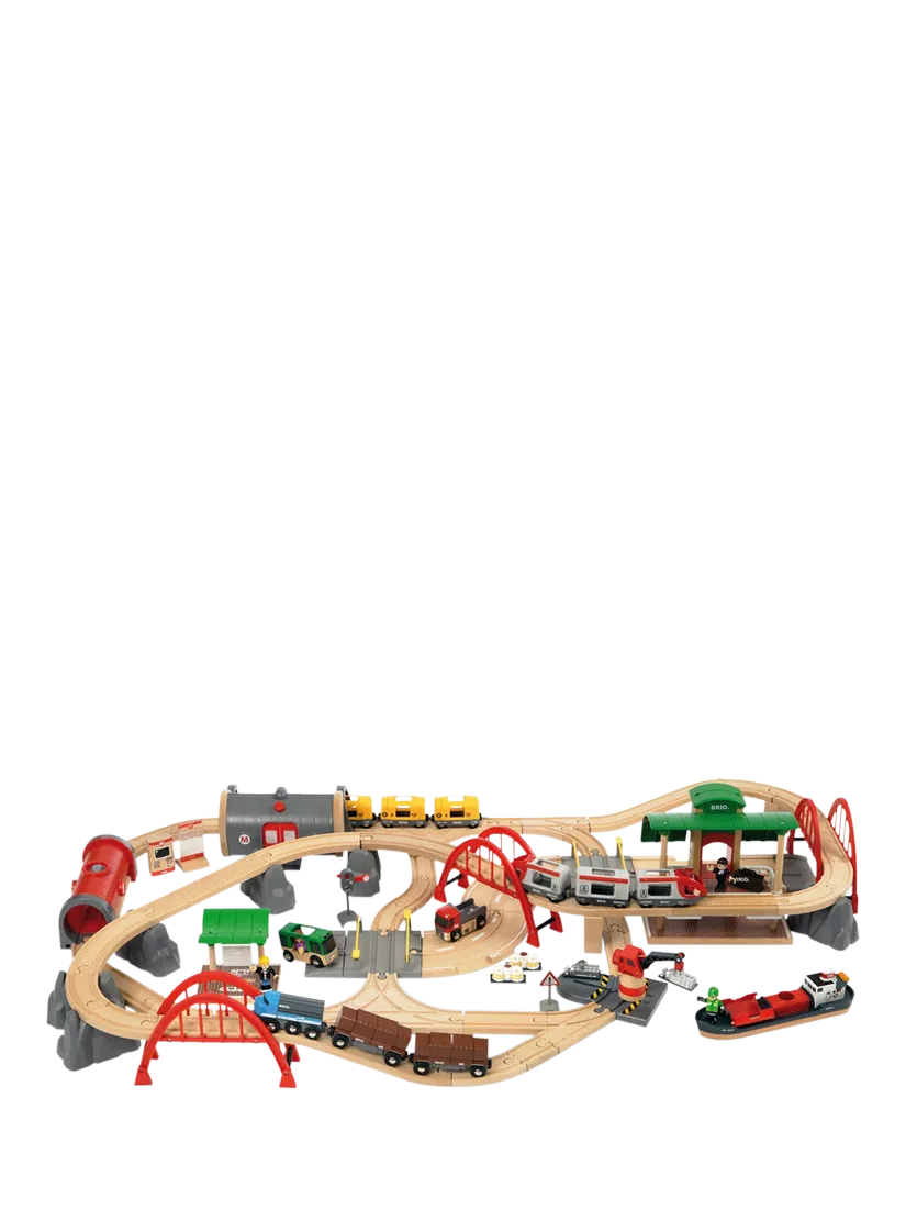 BRIO Deluxe Railway Set 87-piece wooden train set - British product