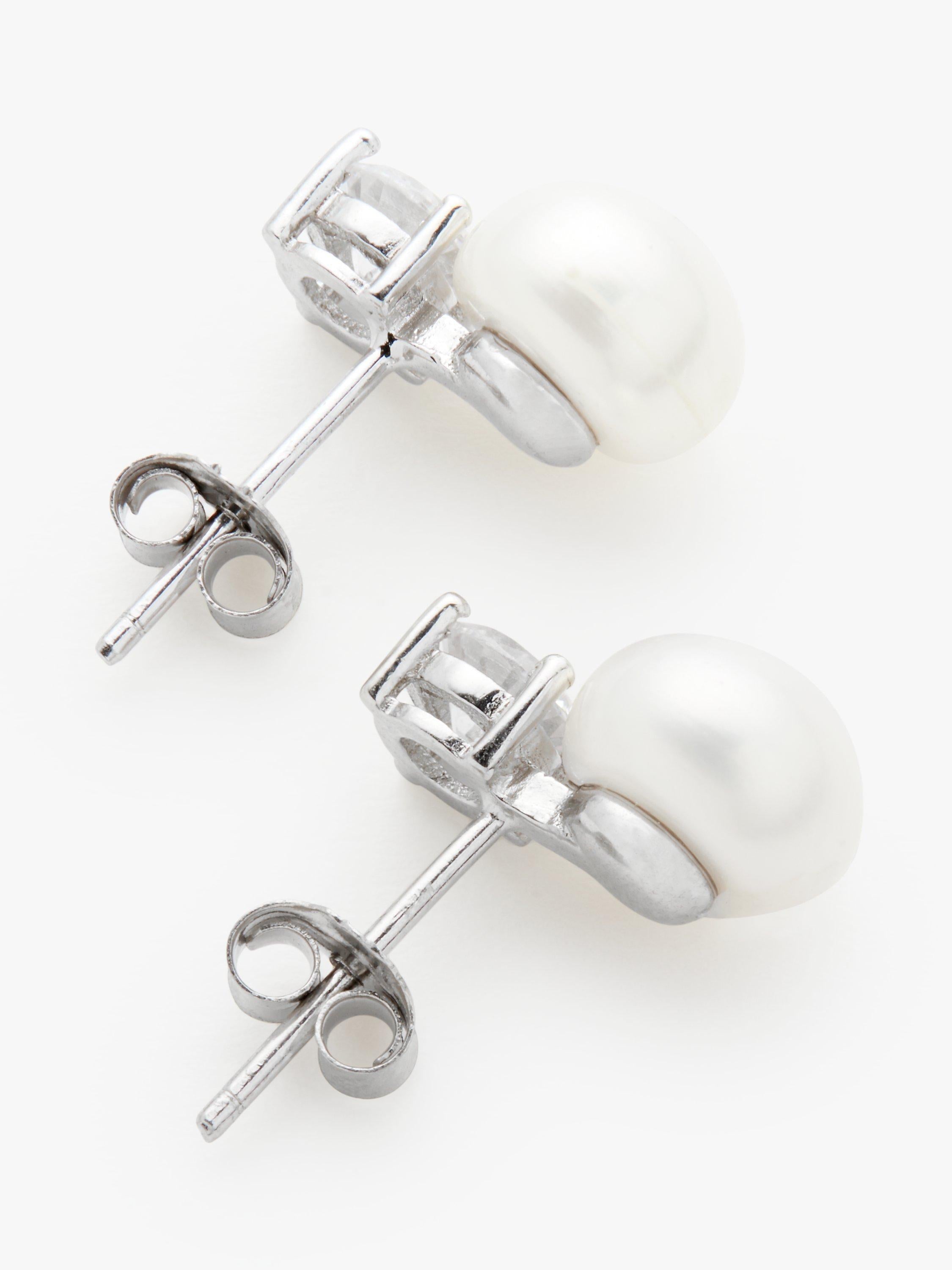 Lido freshwater pearl stud earrings in silver - British product