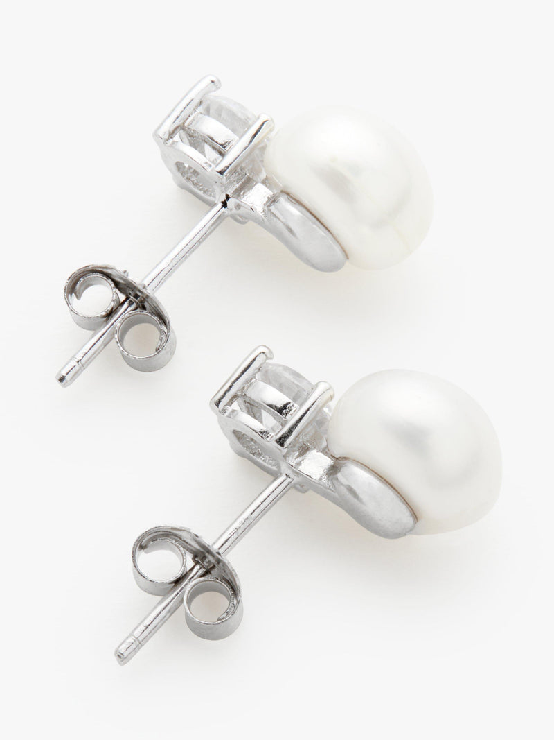 Lido freshwater pearl stud earrings in silver - British product