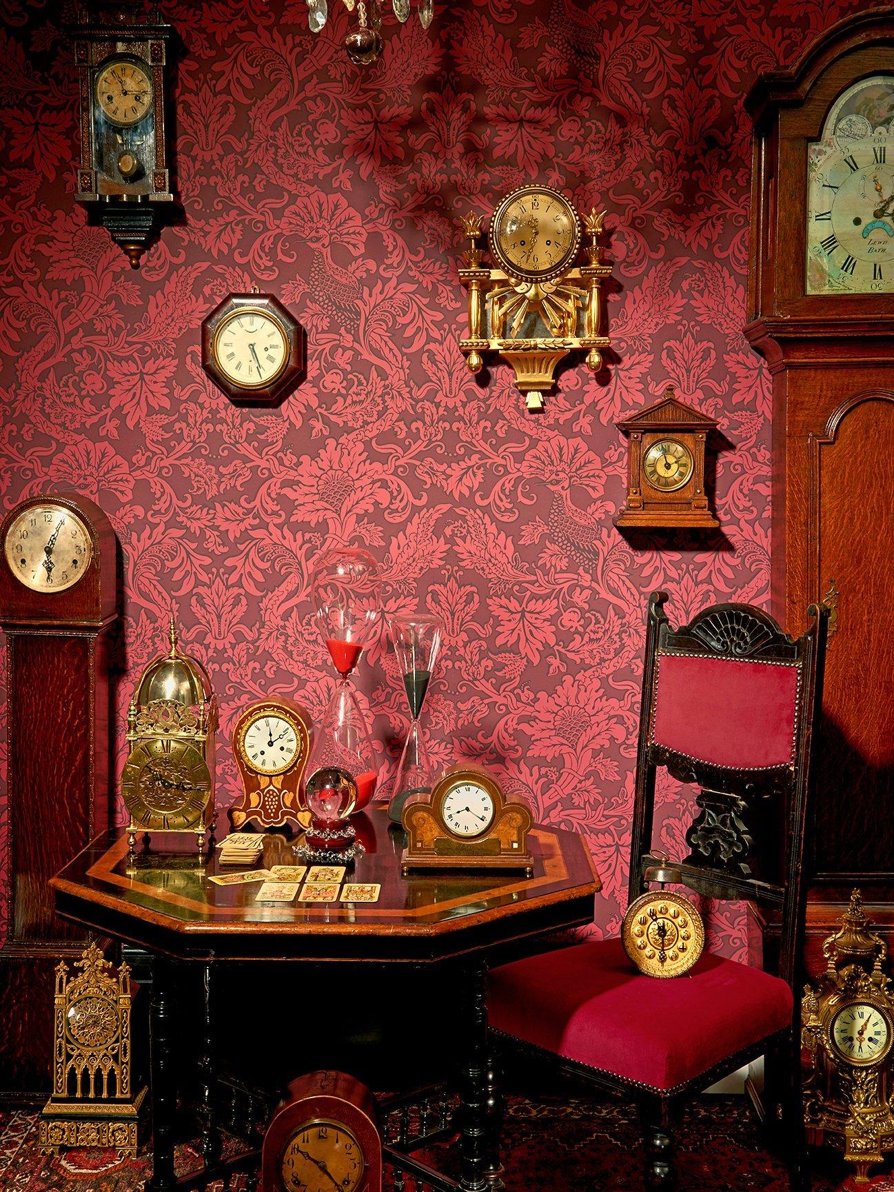 Cole & Son Mariinsky Balabina wallpaper 10m x 68.5cm, UK version