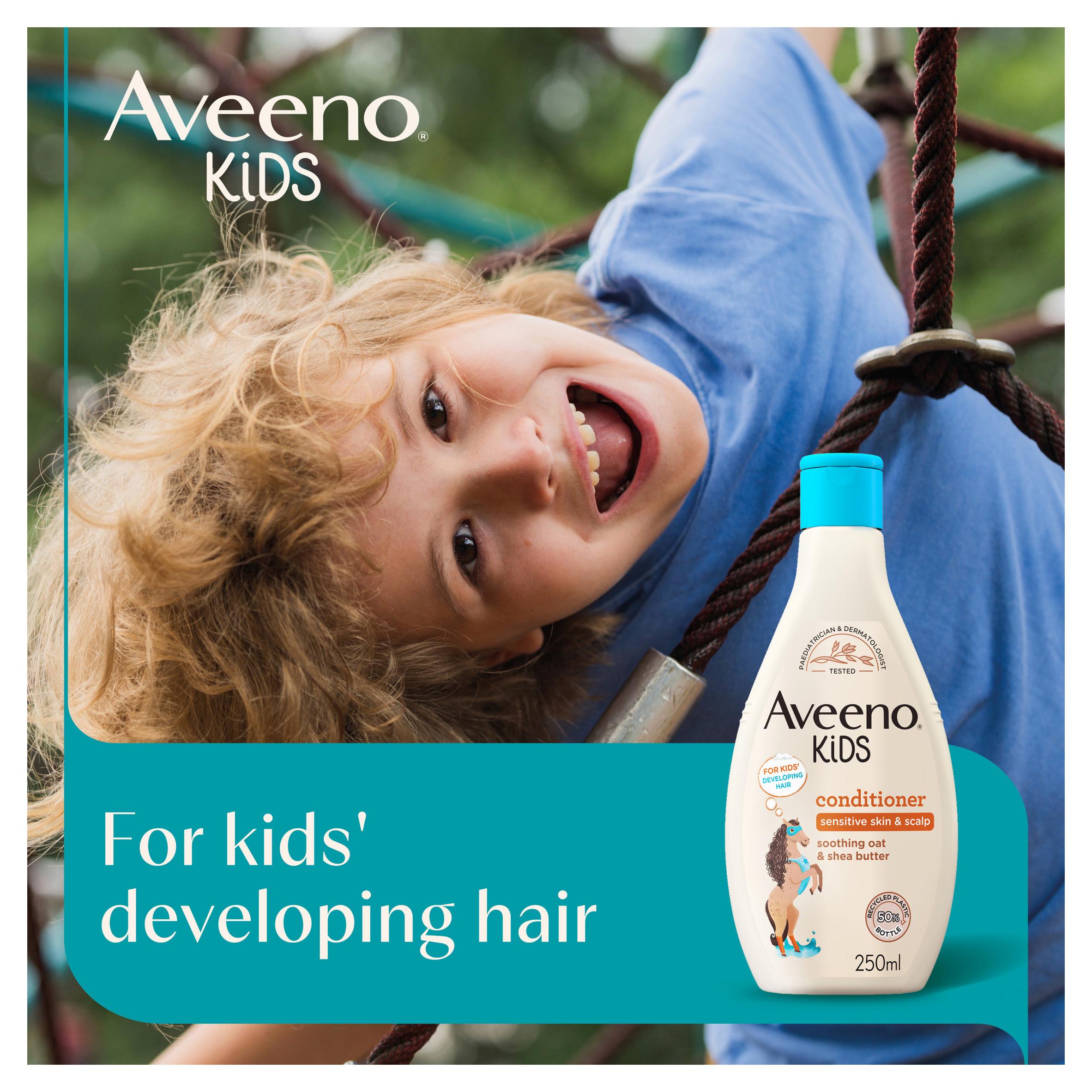Aveeno Kids Conditioner 250ml with soothing oat and shea butter - British product
