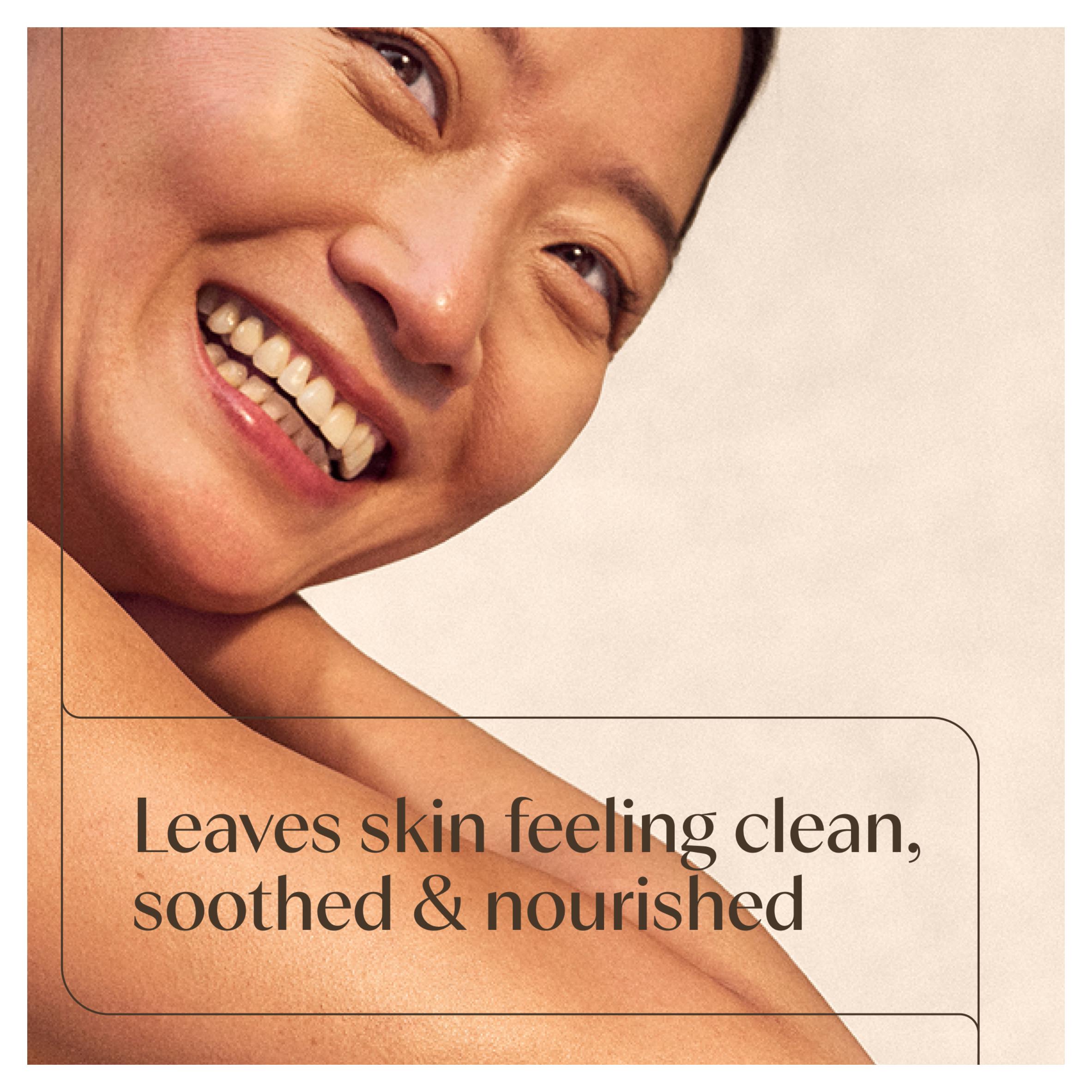Aveeno Face Calm Restore Foaming Cleanser 200ml - British product