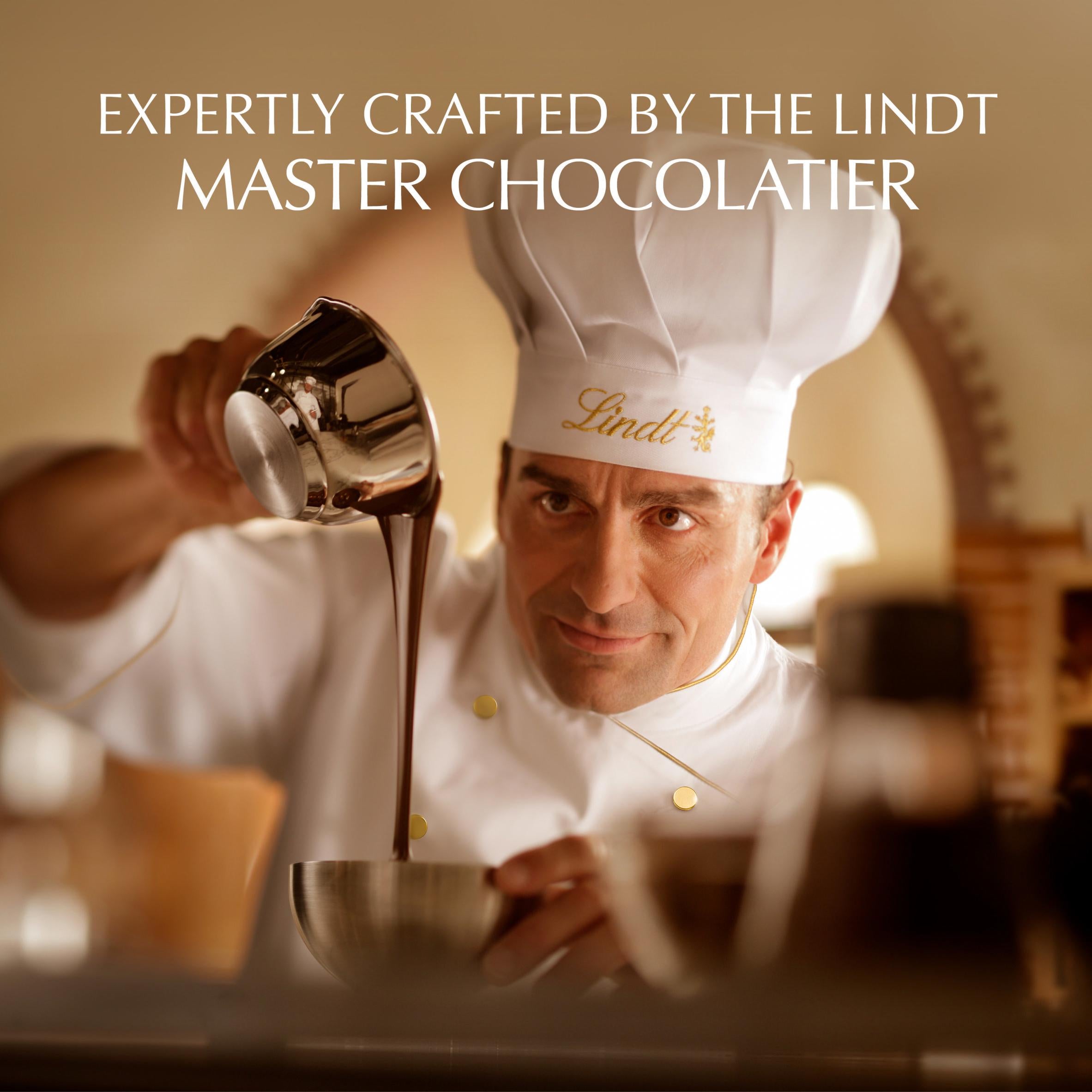Lindt Crème Brûlée chocolate bar 150g (British brand)