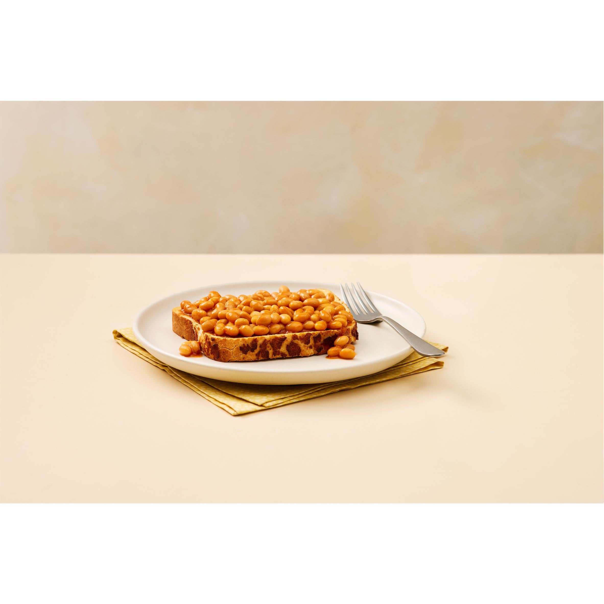 Heinz cheesy baked beans with Cathedral City cheddar 390g, imported from the UK