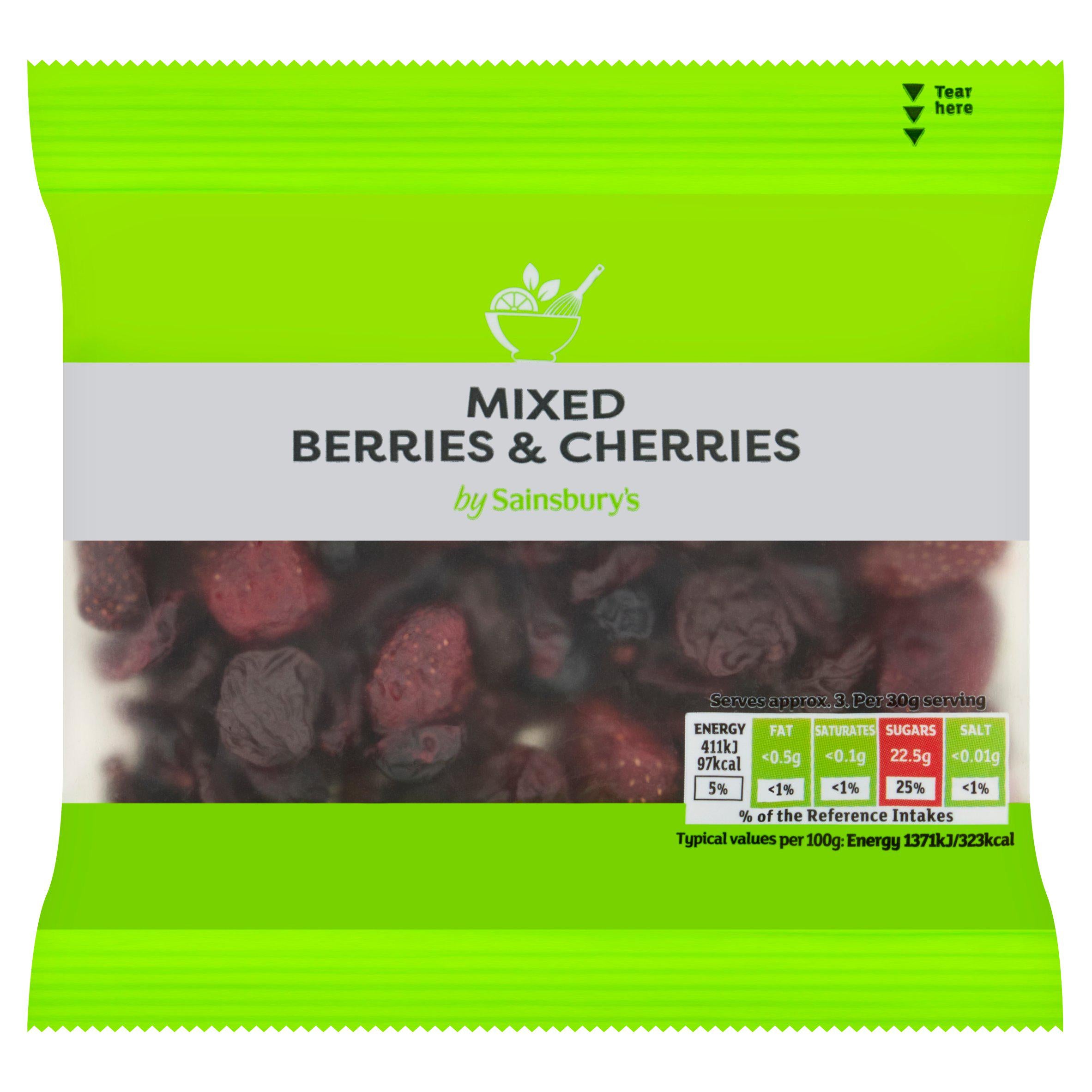 Sainsbury's dried fruit mix Berries & Cherries 100g - British product