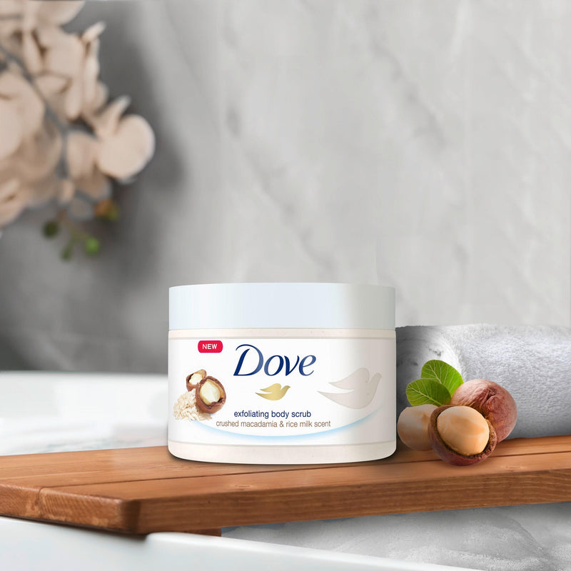 Dove Body Scrub Crushed Macadamia & Rice Milk 225ml - British product