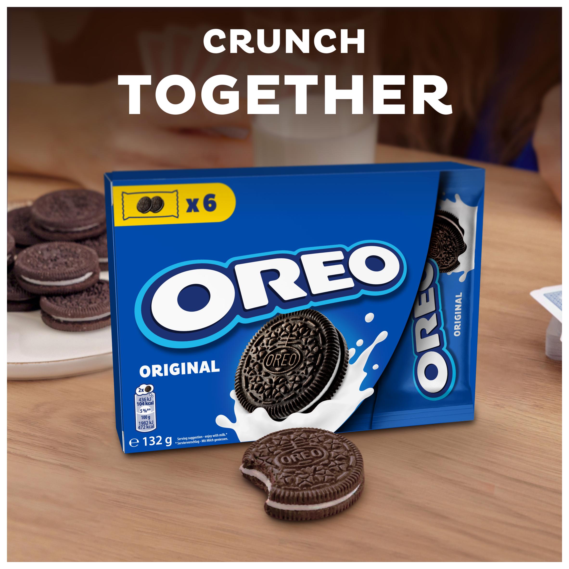 Oreo vanilla chocolate sandwich biscuits 6x22g, imported from the UK