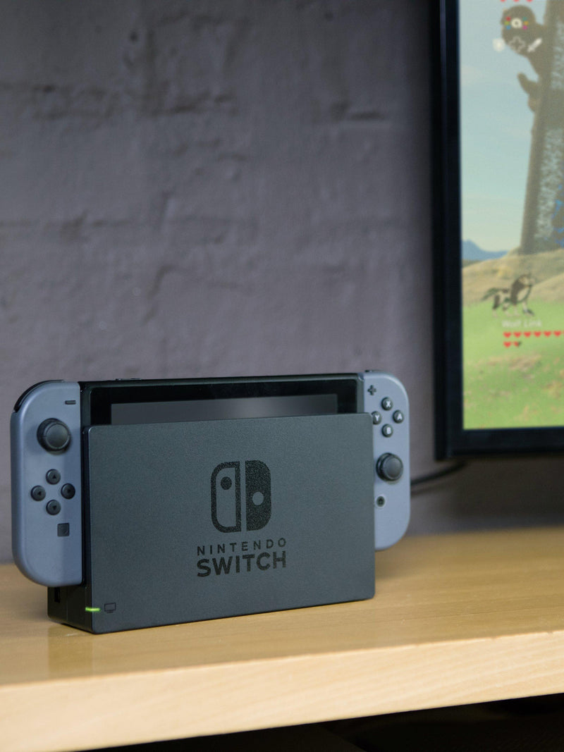Nintendo The Legend of Zelda Breath of the Wild Switch game box art, imported from the UK