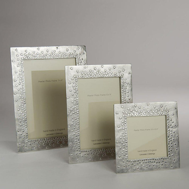 Lancaster and Gibbings pewter floating hearts photo frame, UK version