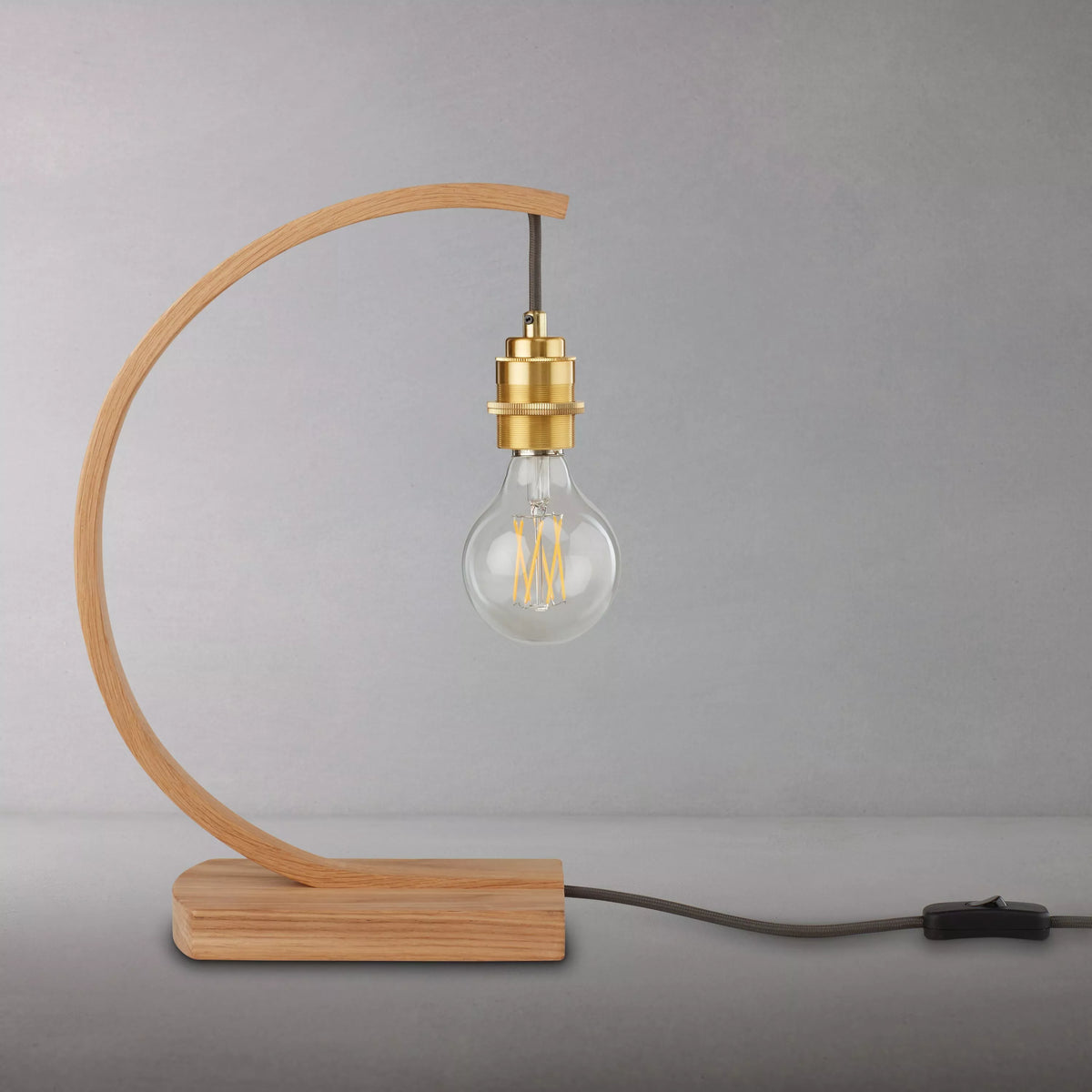 Tom Raffield Hanter large oak table lamp (British brand)