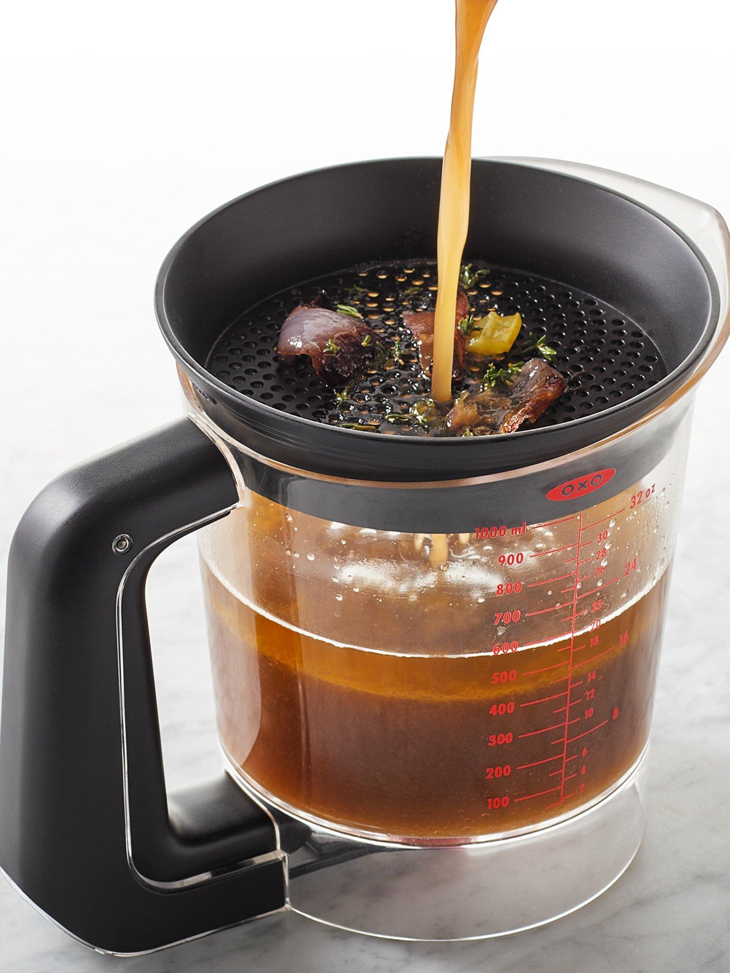 OXO trigger-operated gravy separator jug 900ml, imported from the UK