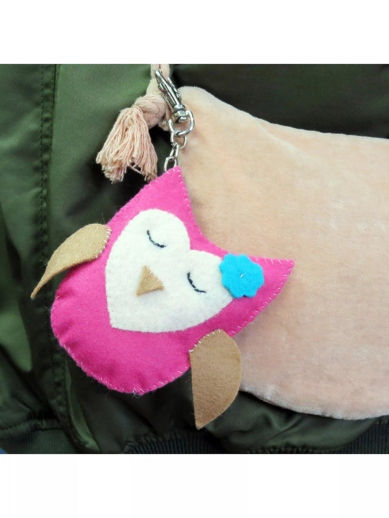 Buttonbag Sleep Friends key ring craft kit, UK version