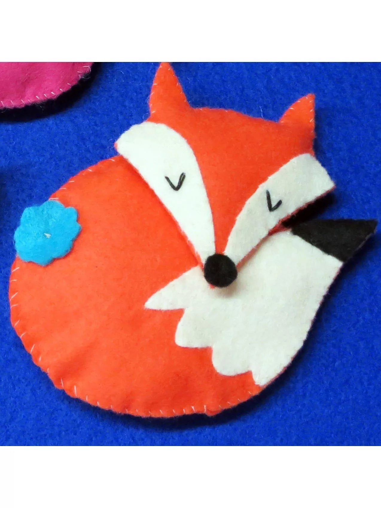 Buttonbag Sleep Friends key ring craft kit, UK version