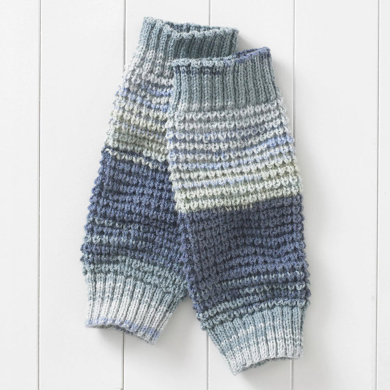 Sirdar Bumper Book of Accessories knitting pattern book (British brand)