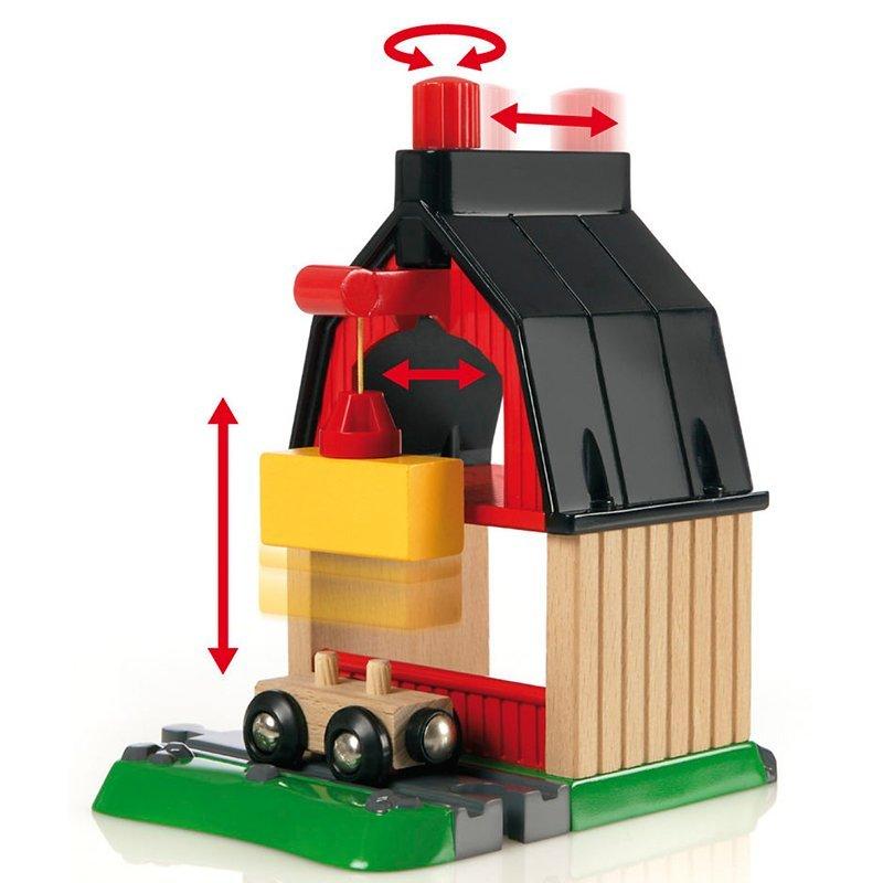 BRIO farm railway set with barn and tractor FSC beech wood (British brand)