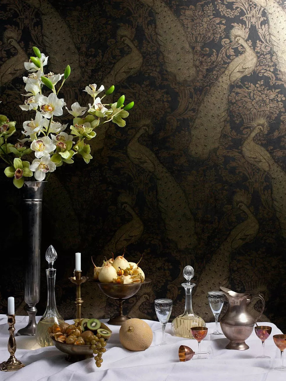 Cole & Son Byron wallpaper (British brand)