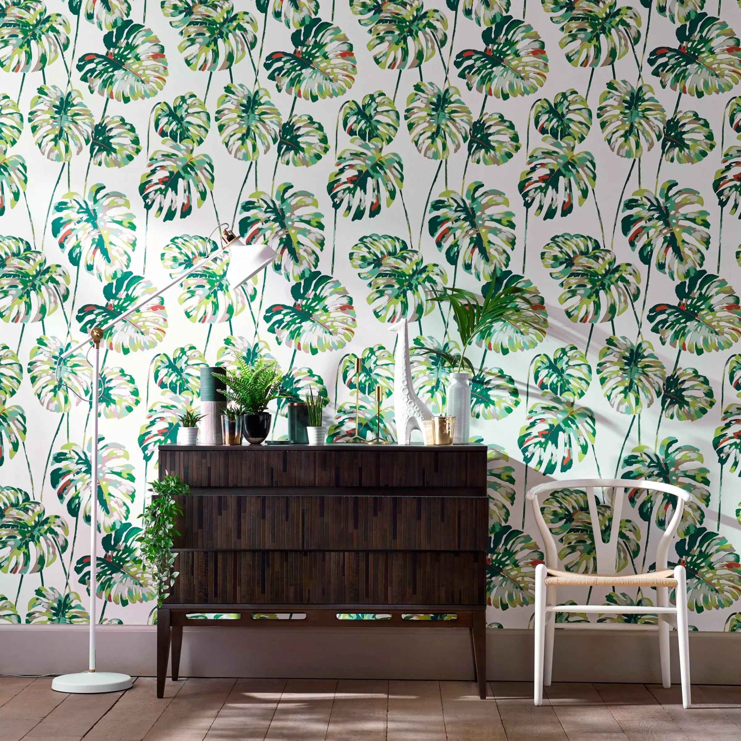 Harlequin Kelapa wallpaper 10m x 68.6cm leaf pattern British brand