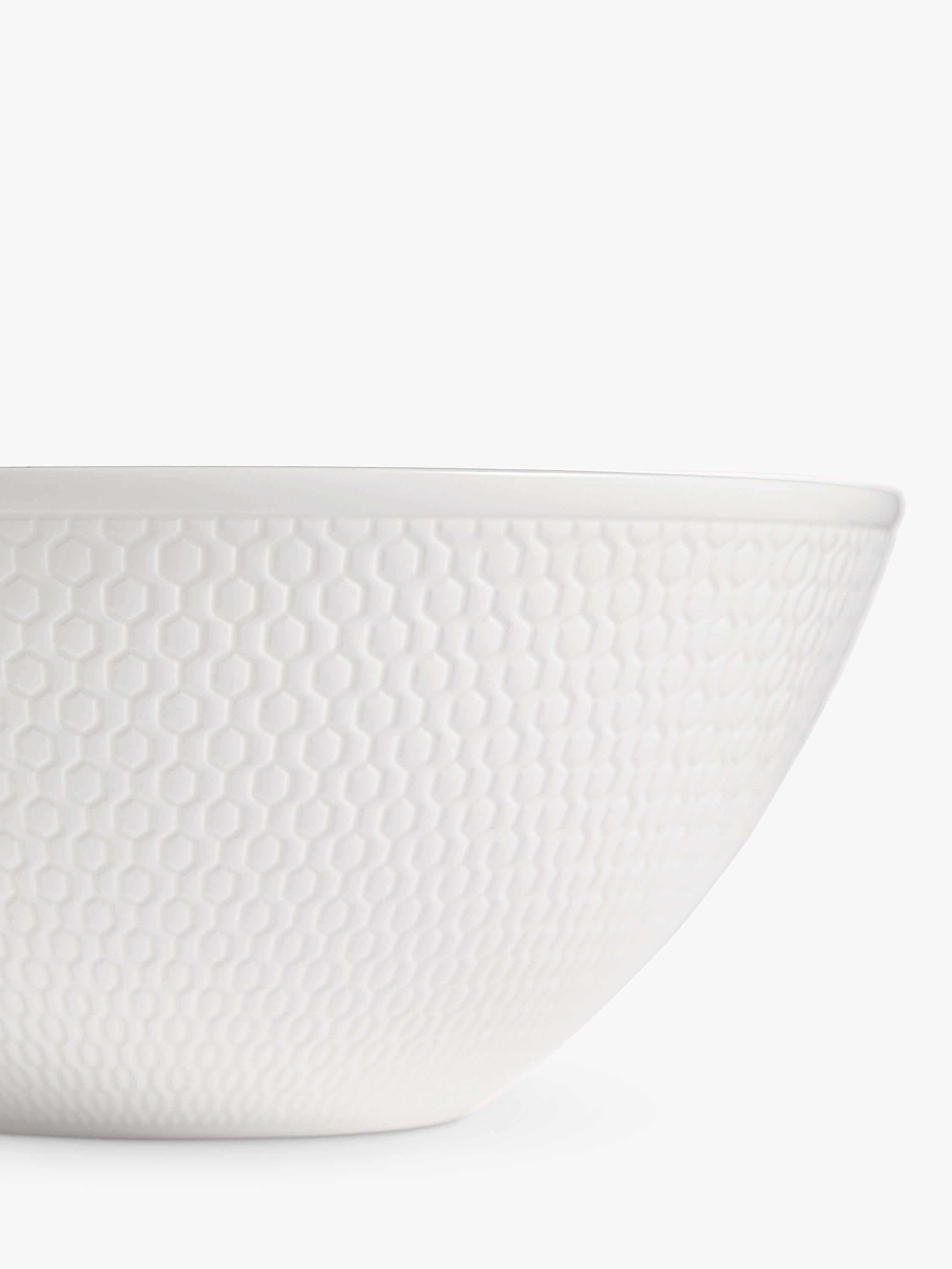 Wedgwood bone china cereal bowl Gio 16cm, UK version