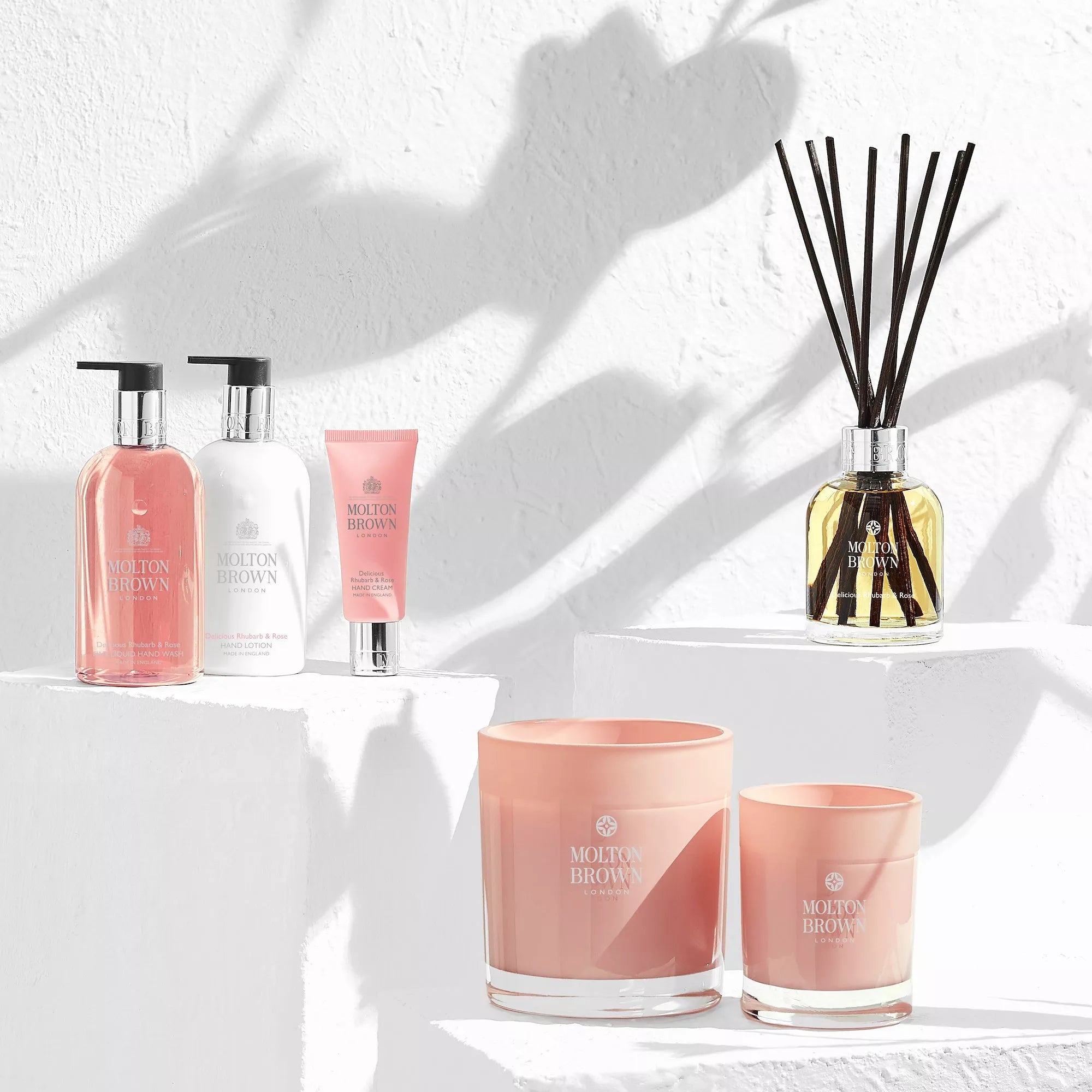 Molton Brown Delicious Rhubarb & Rose hand lotion 300ml (British brand)