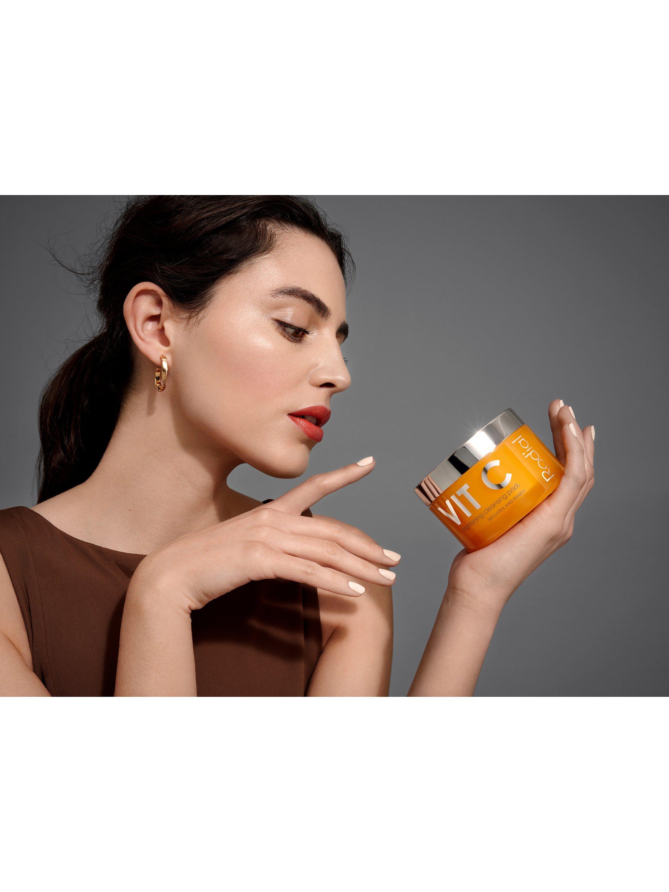 Rodial Vit C Brightening Cleansing Pads, imported from the UK