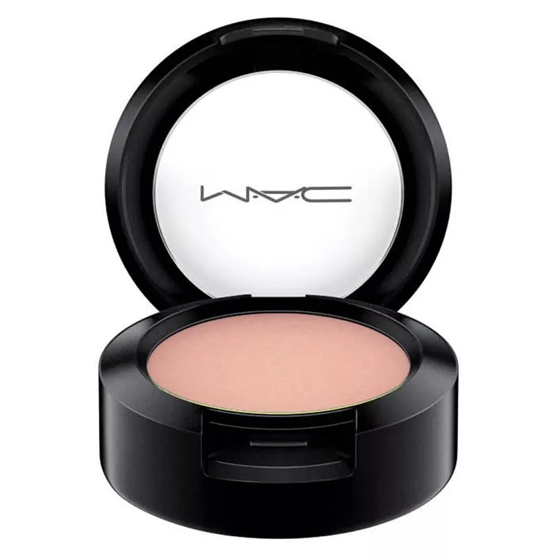 MAC Eyeshadow Throwbacks powder shimmer shade (British brand)