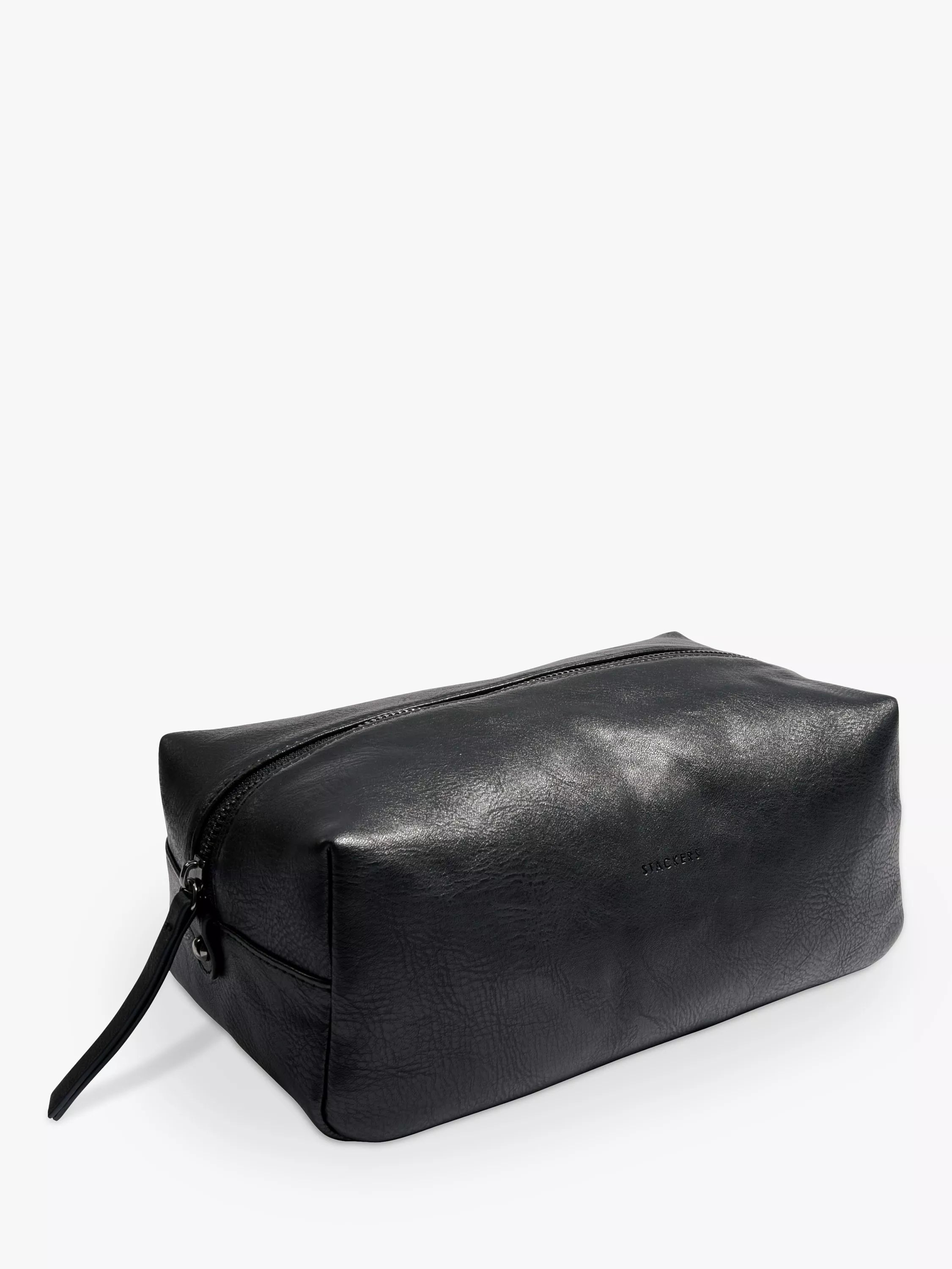 Soft wash bag with lined interior and gunmetal zip for travel (British product)
