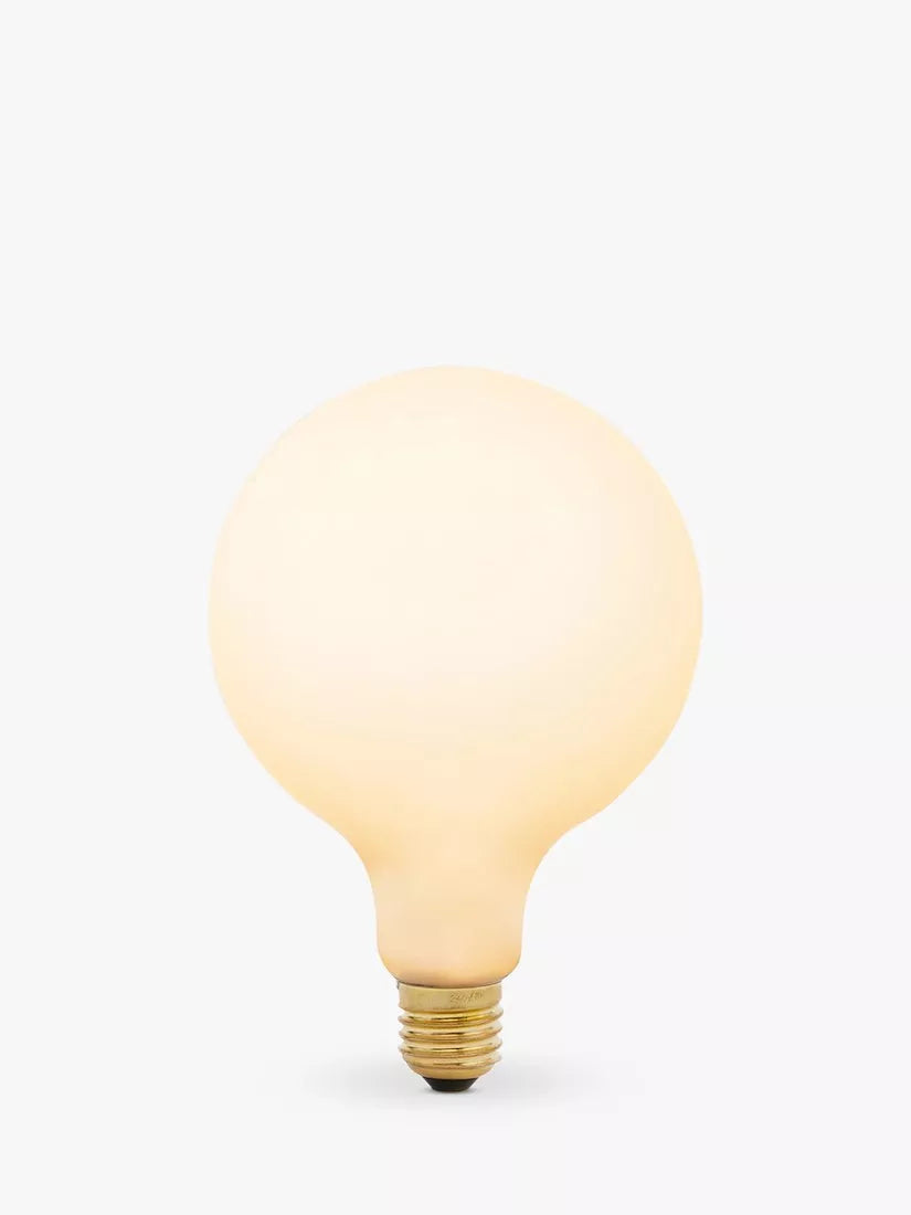 Tala Porcelain III LED globe bulb 6W, imported from the UK