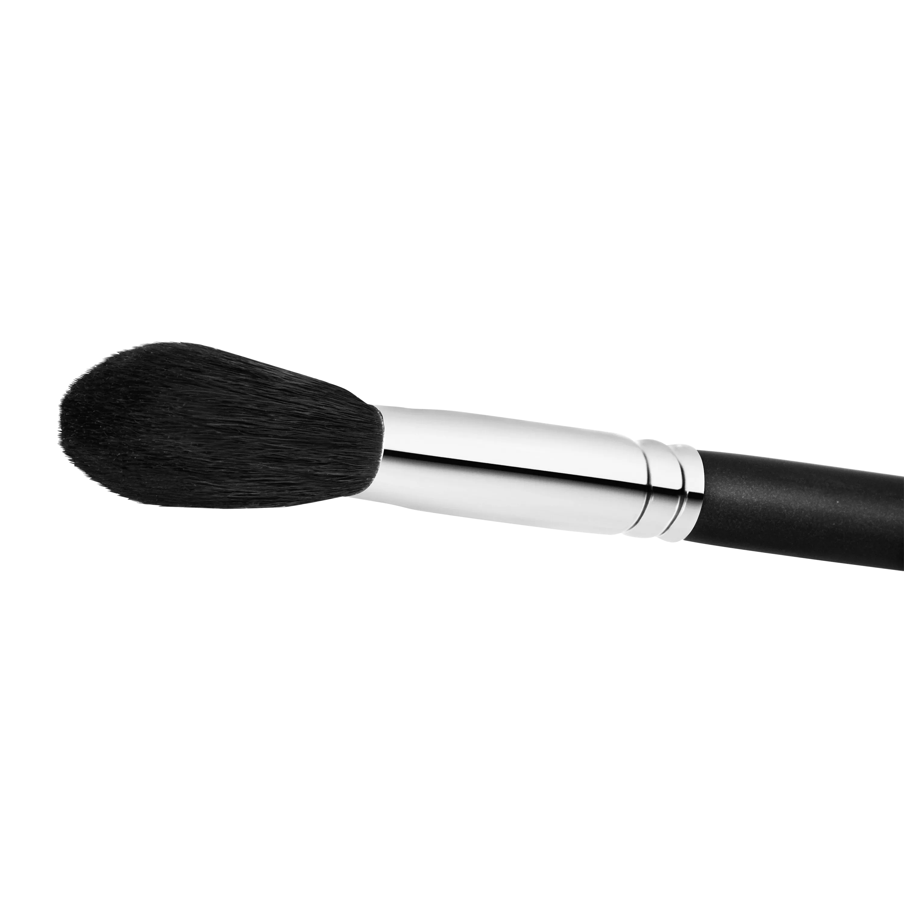 MAC 129S powder and blush brush, UK version