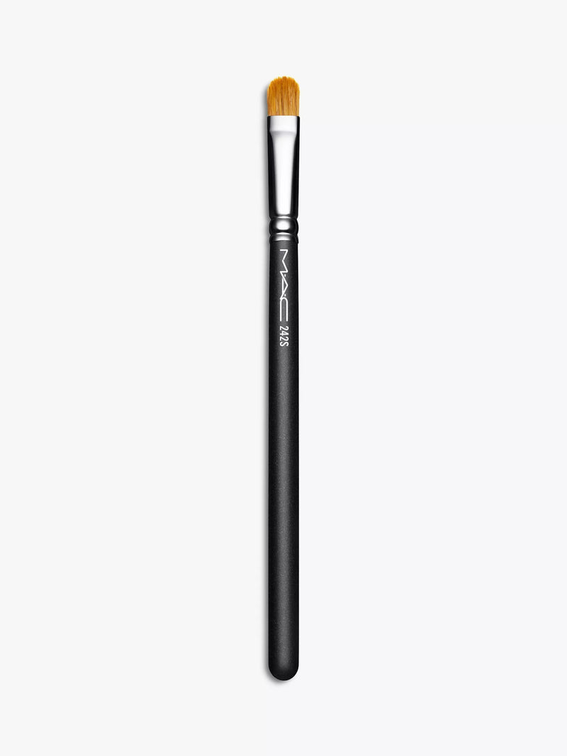 MAC professional shader makeup brush, imported from the UK