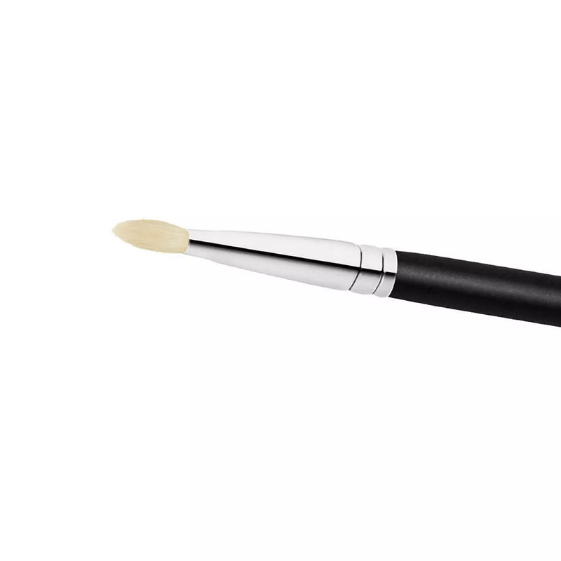 MAC 239S eye shader brush synthetic fibres - British product