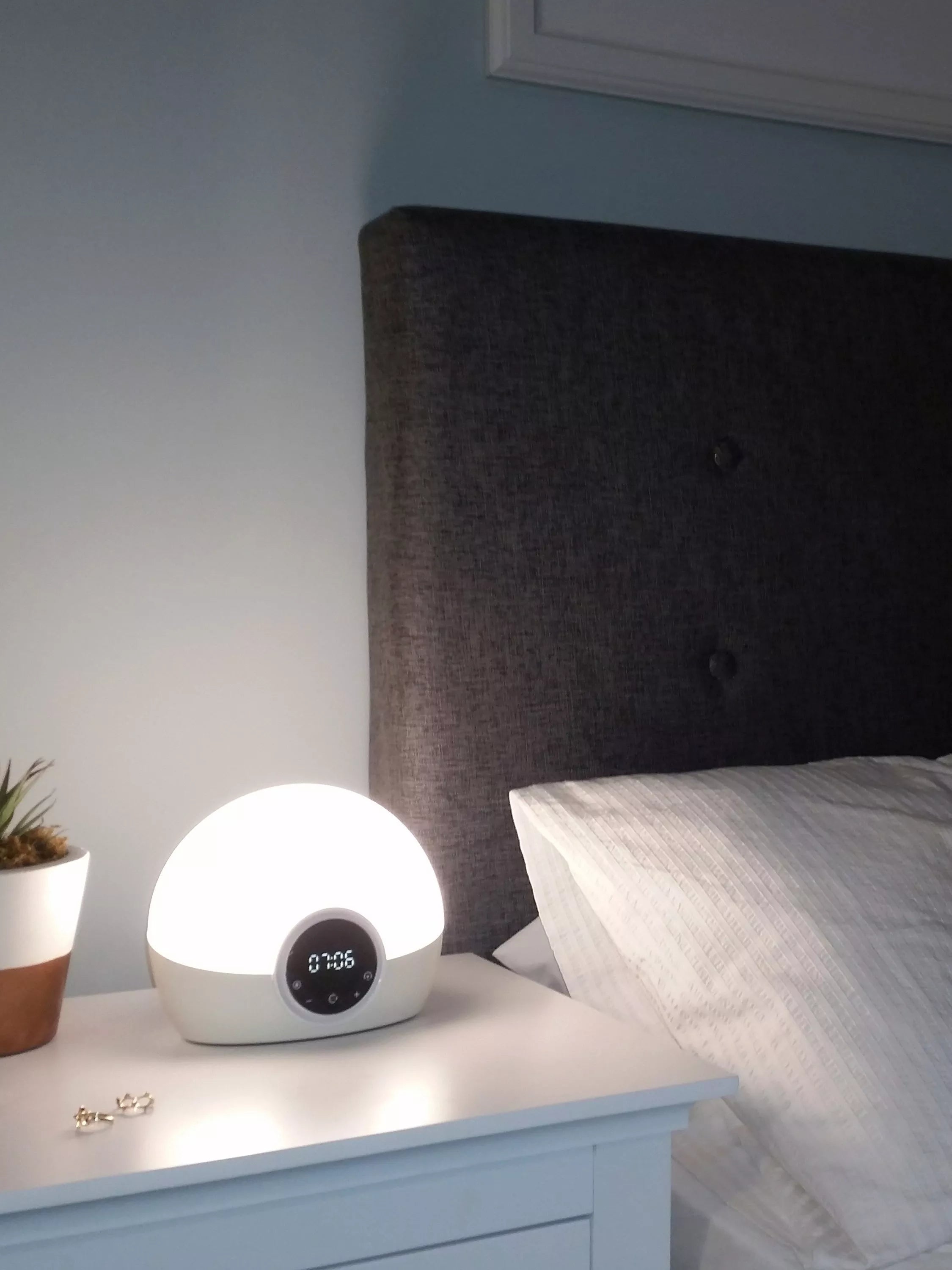 Lumie Bodyclock Spark 100 wake-up light, UK version
