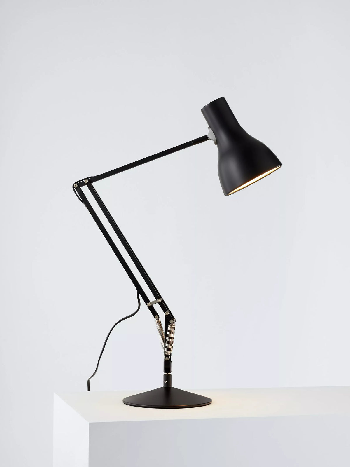 Anglepoise Type 75 desk lamp - British product