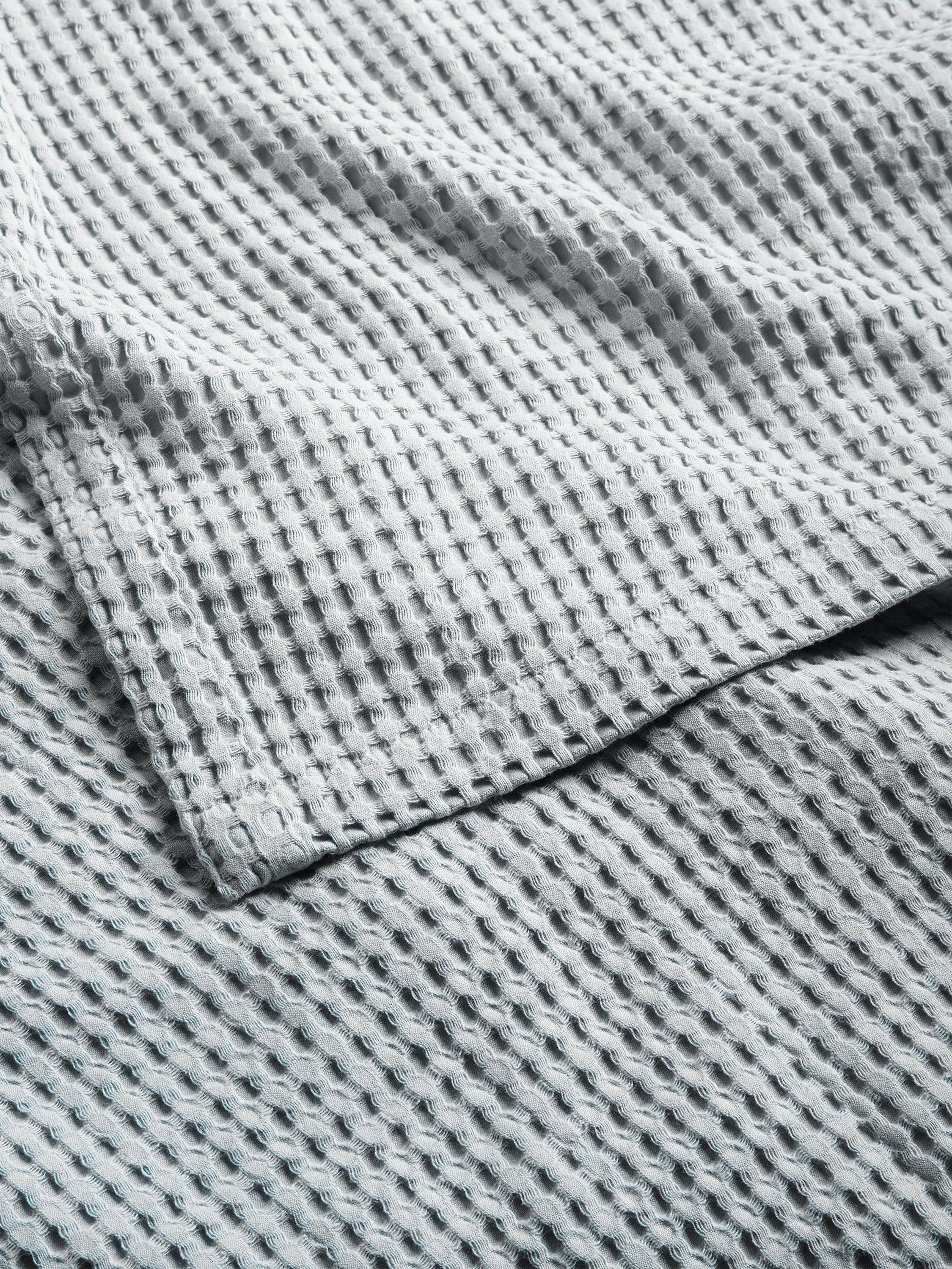 John Lewis washed waffle bedspread 250 x 260cm, UK version