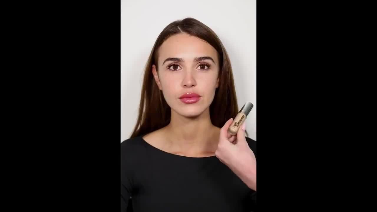 Rodial Soft Focus Glow Booster Drops 30ml, imported from the UK