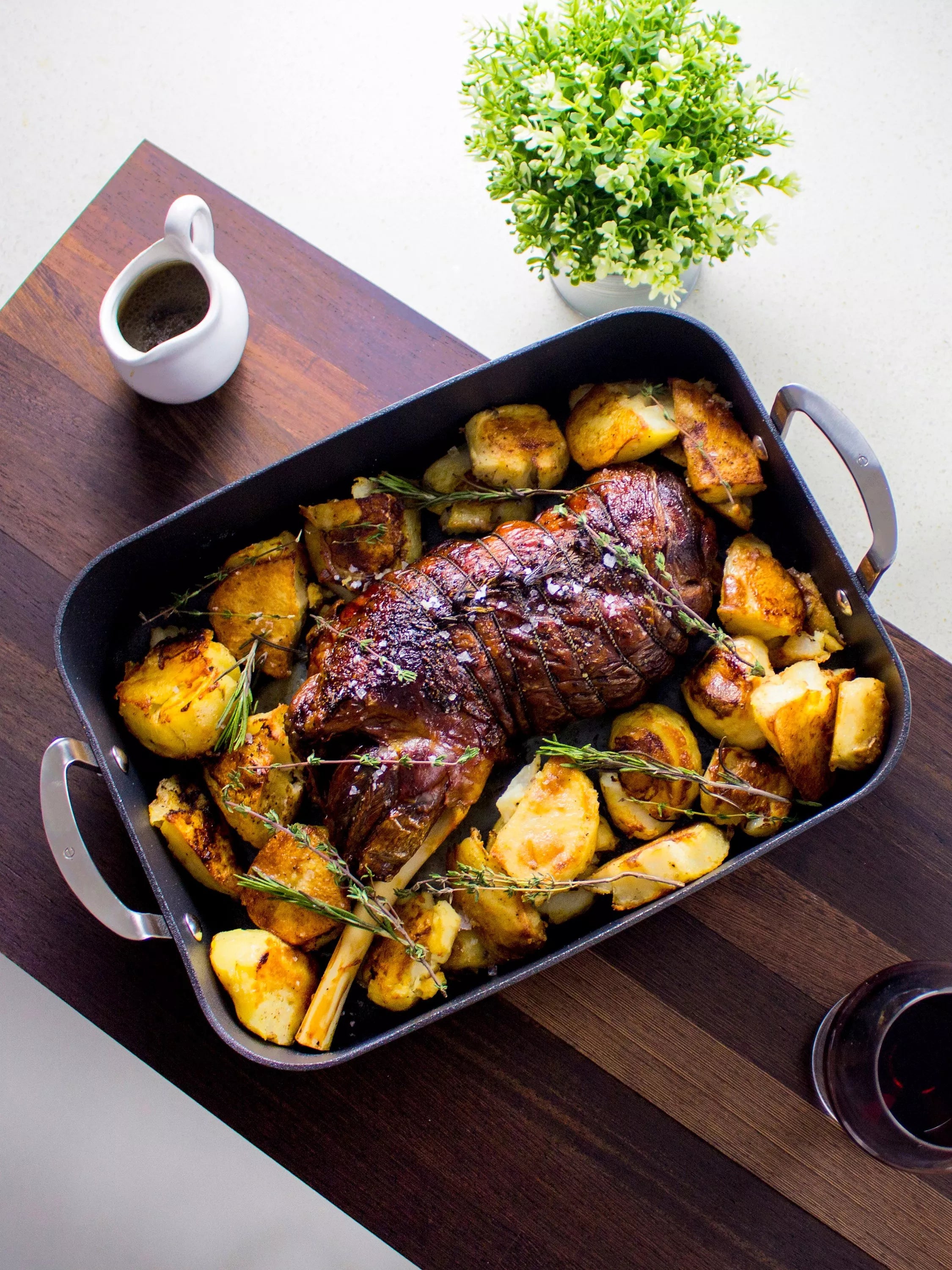 Eaziglide Neverstick3 Professional Non-Stick Induction Roaster 33cm - British product