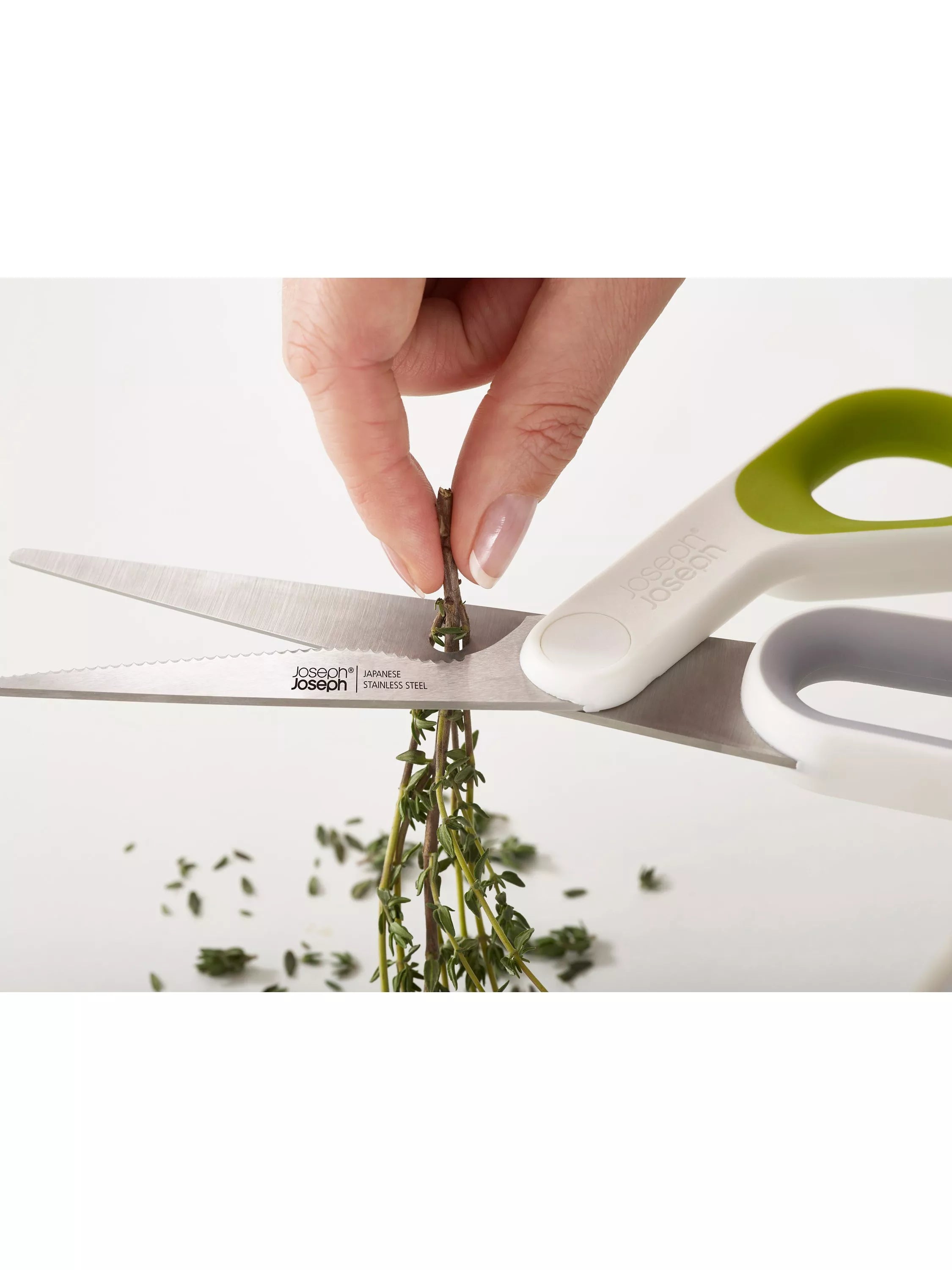Joseph Joseph PowerGrip kitchen scissors with Japanese stainless-steel blades and non-slip grip, UK version